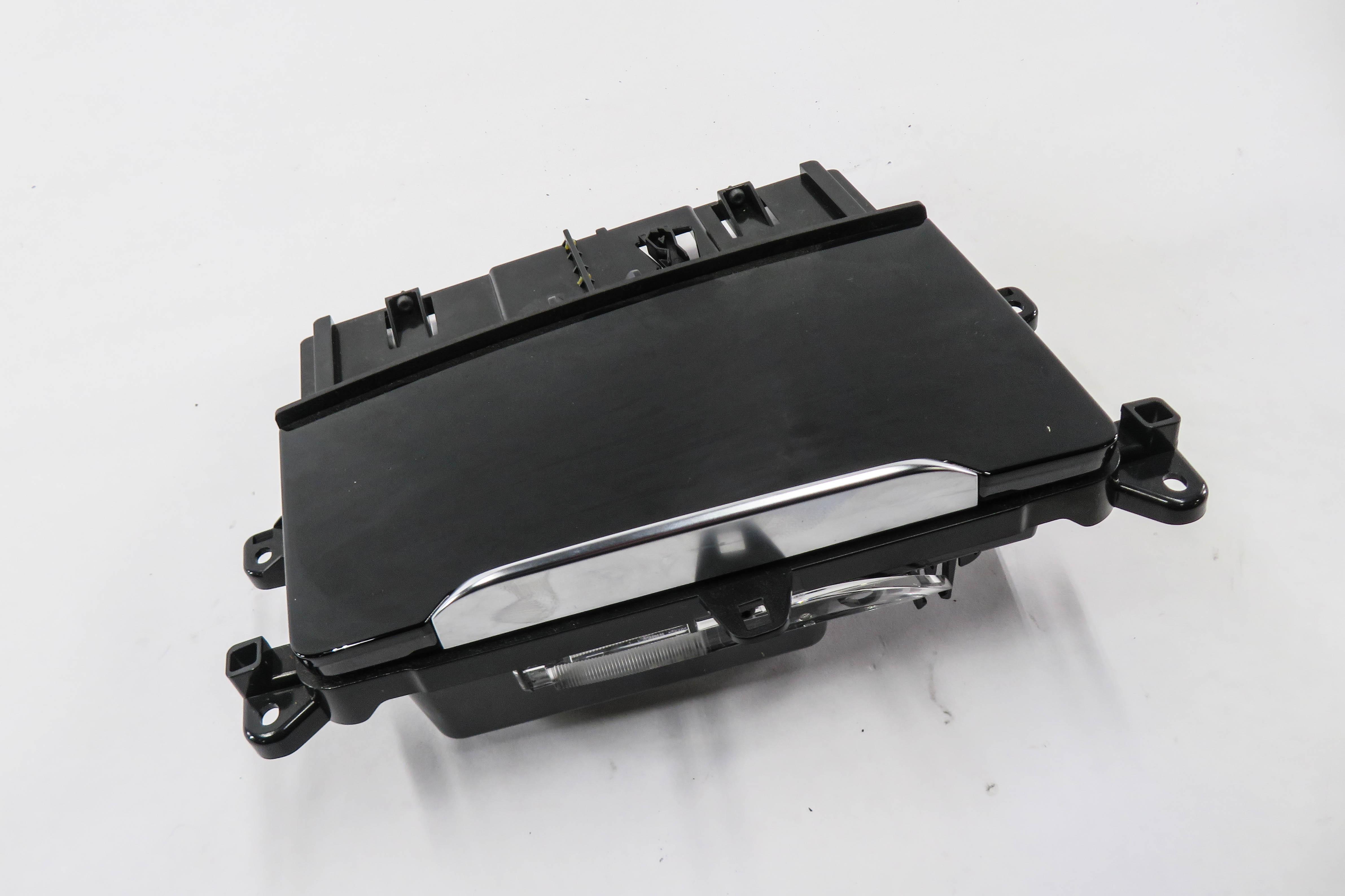 2017 AUDI Q7 (4M) FRONT CENTER CONSOLE STORAGE TRAY COMPARTMENT — exact item pictured