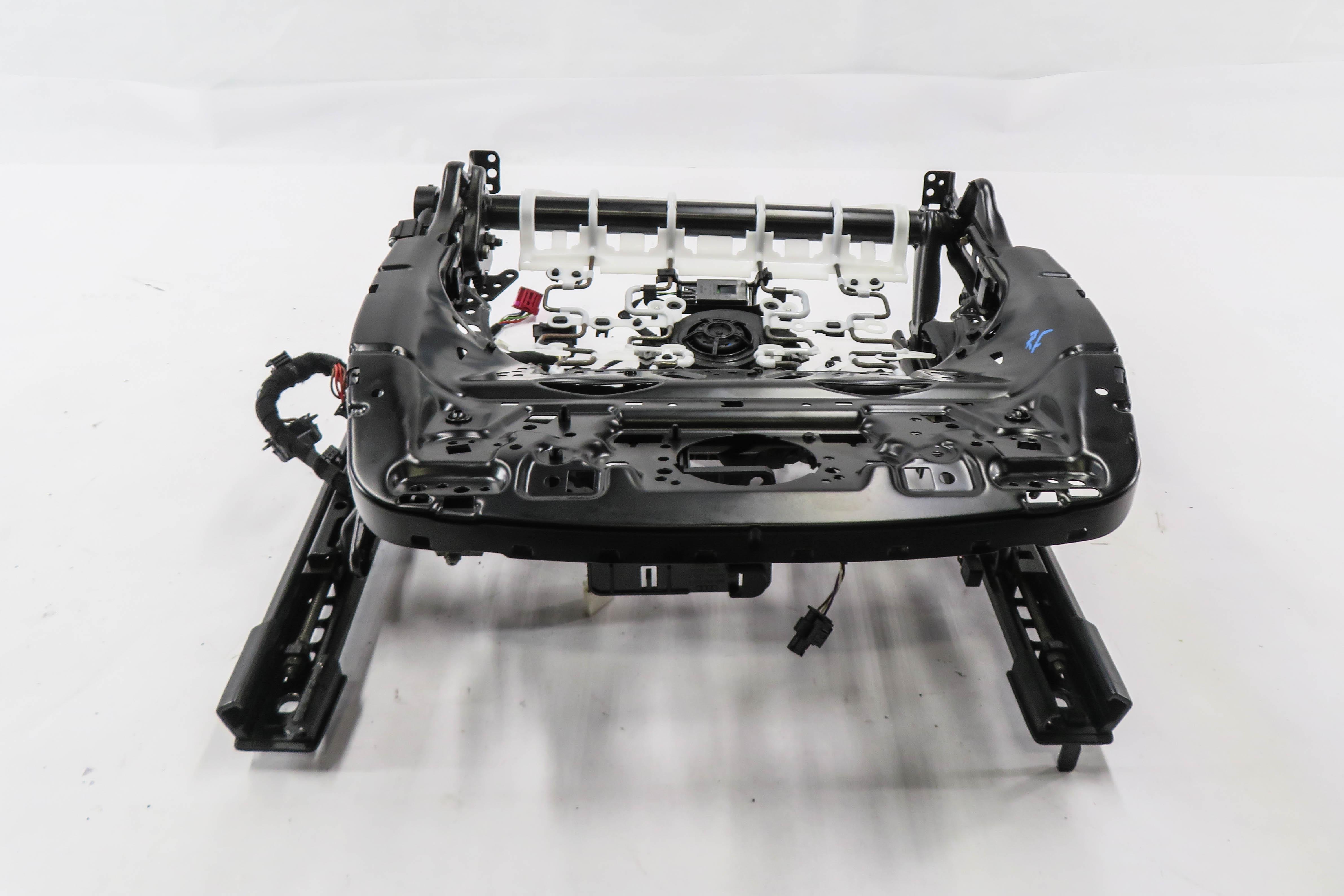2017-2020 AUDI Q7 (4M) RIGHT FRONT PASSENGER SEAT TRACK w/ MOTORS (VENTED) — exact item pictured