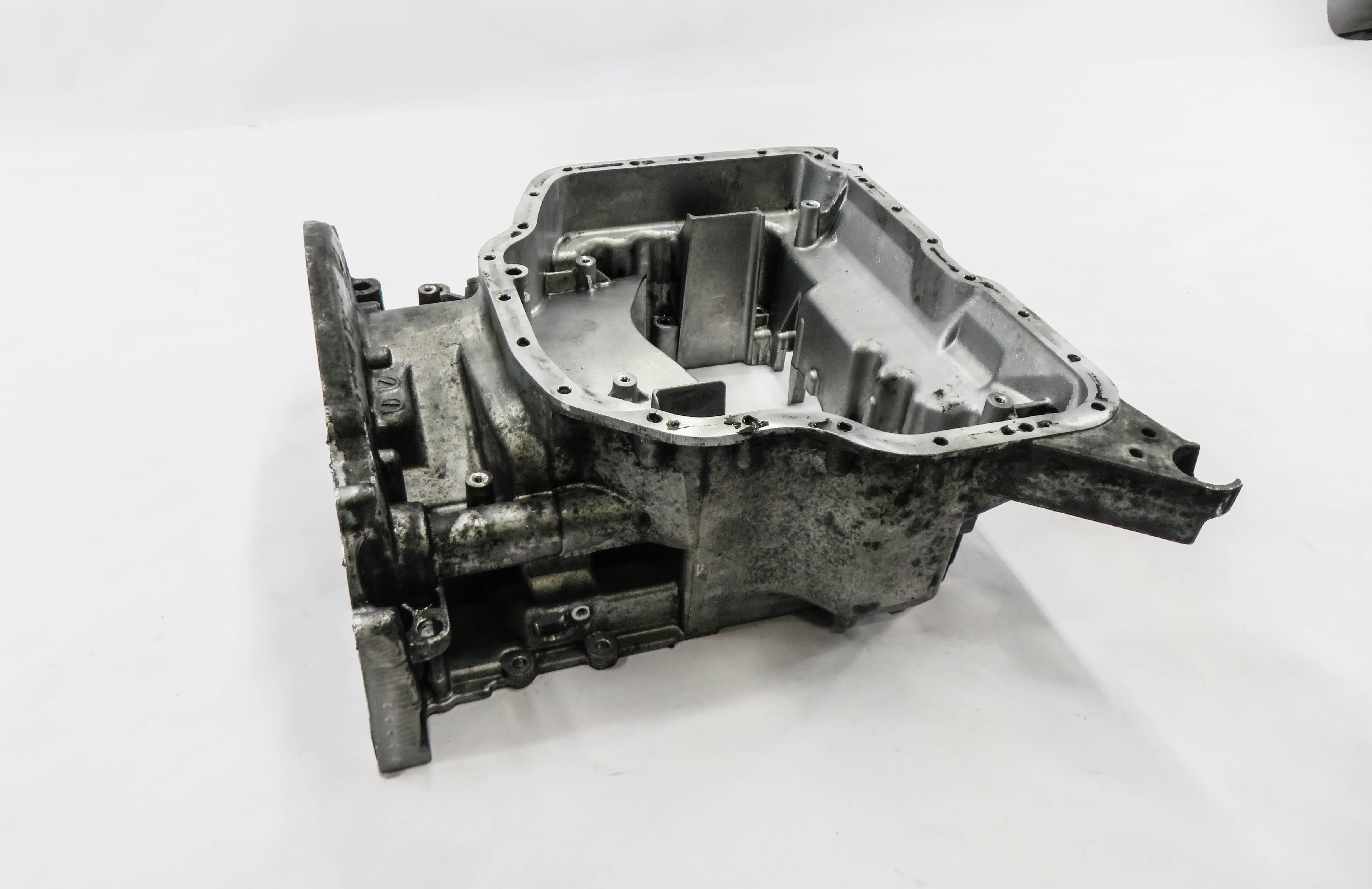 2012 AUDI Q7 (4L) 3.0L CATA DIESEL ENGINE- UPPER OIL FLUID PAN CRADLE — exact item pictured