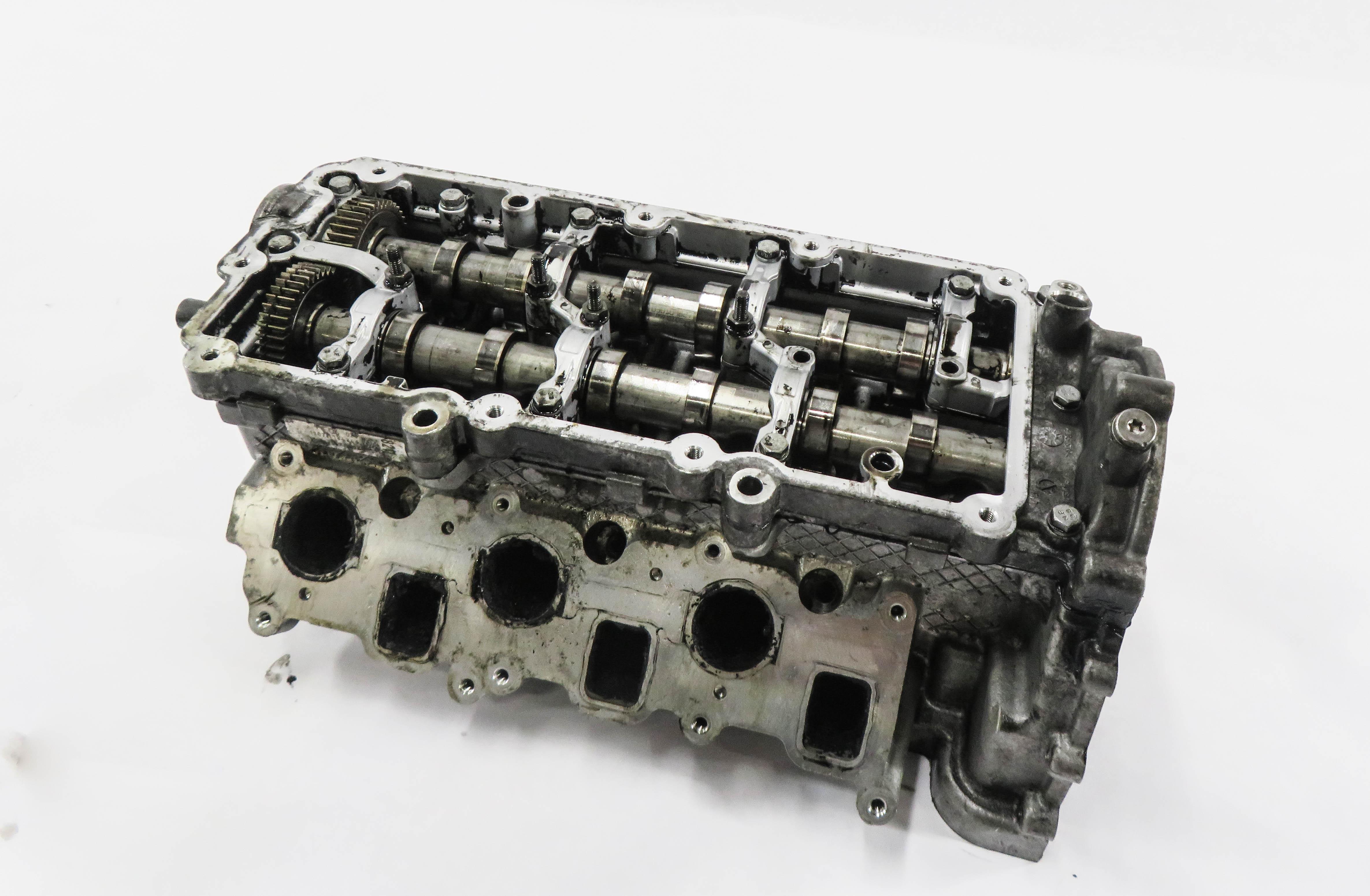 2009-2012 VW TOUAREG / AUDI Q7 (4L) 3.0L TDI DIESEL ENGINE - LEFT CYLINDER HEAD — exact item pictured