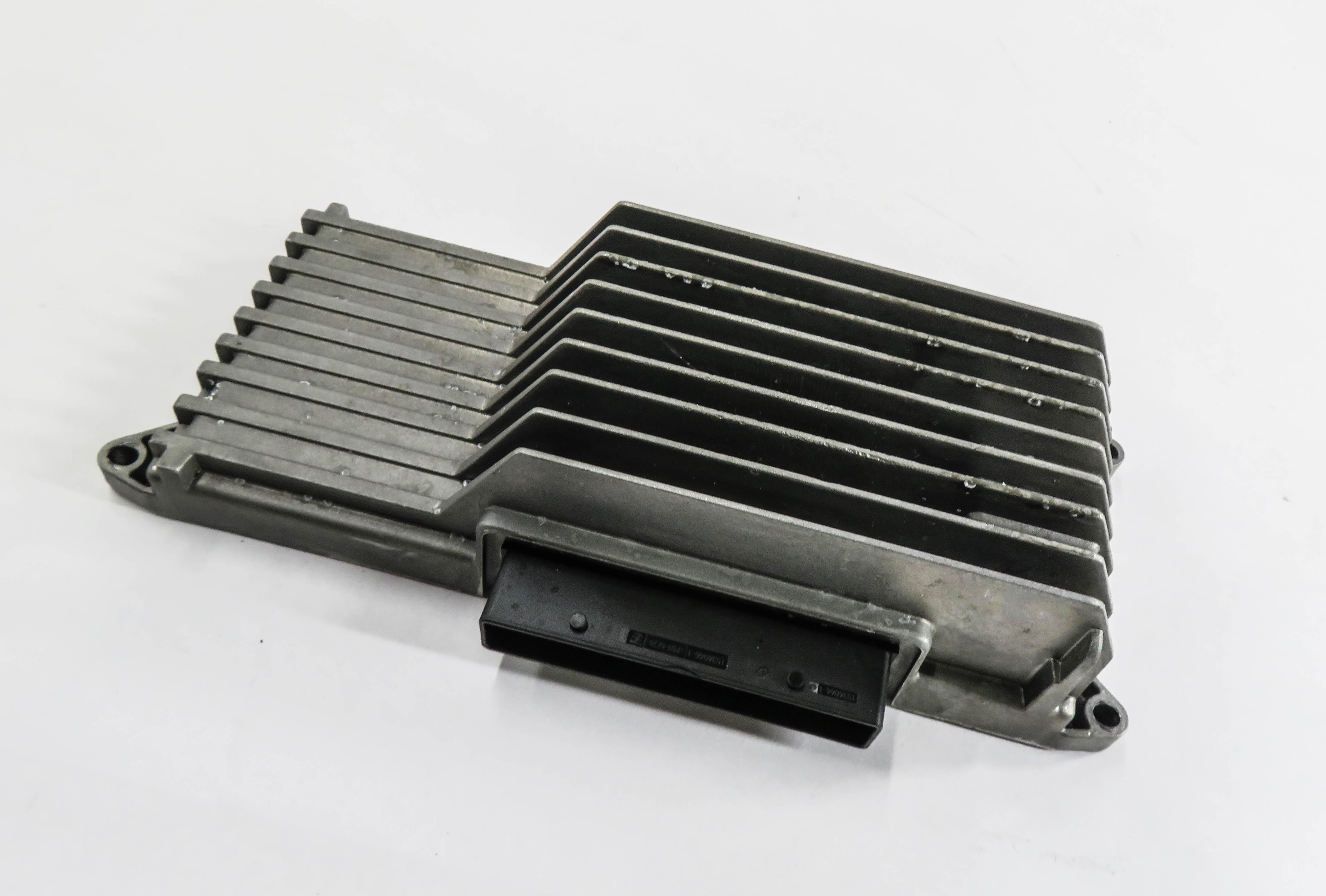 2013-2016 AUDI A4 S4 (B8 8K) RADIO STEREO AUDIO AMP AMPLIFIER (8UQ / 8YN) — exact item pictured