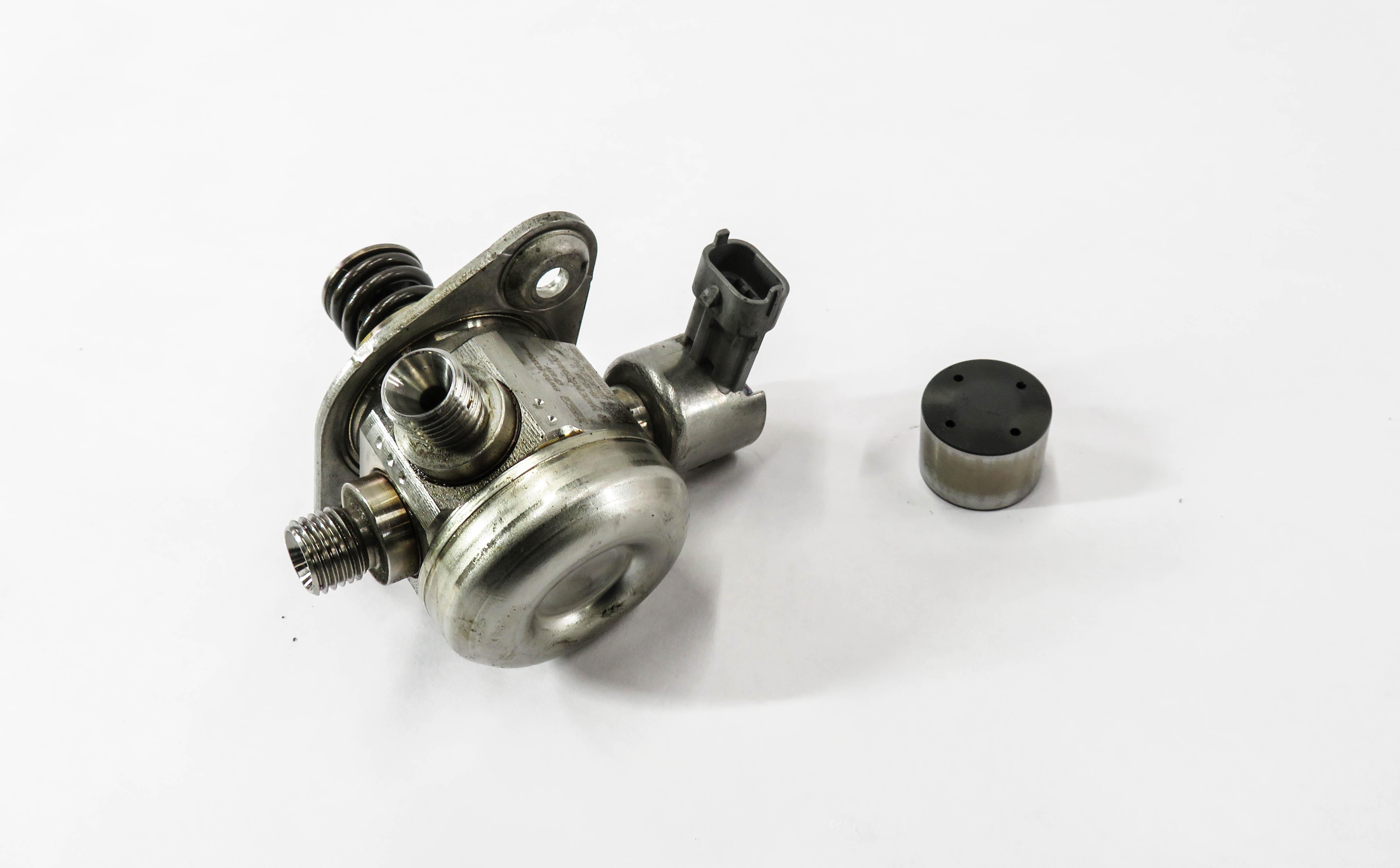 10-17 LR4 RANGE ROVER SPORT (L322 L320 L405 L494) 3.0L 5.0L MECHANICAL FUEL PUMP — exact item pictured