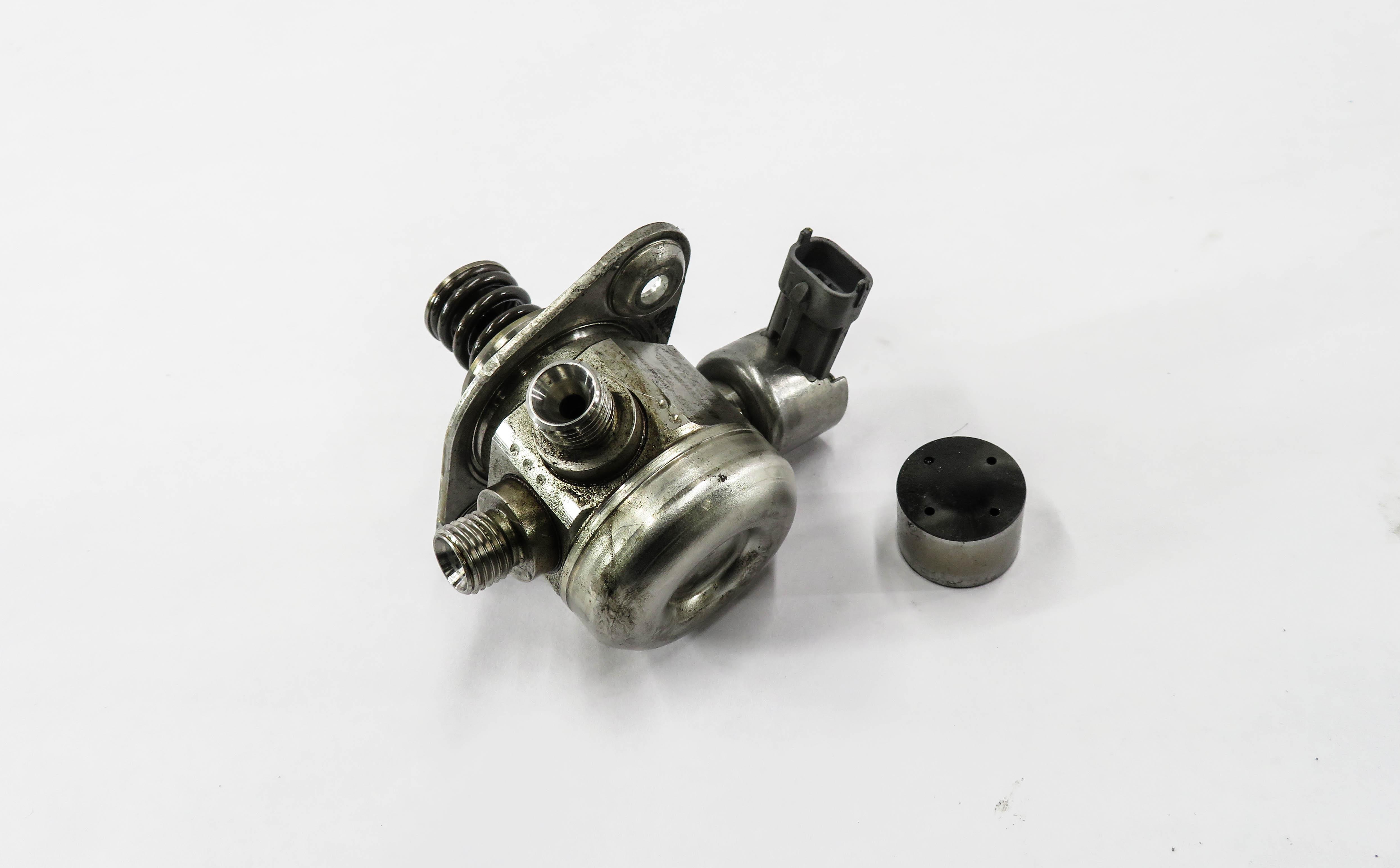 10-17 LR4 RANGE ROVER SPORT (L322 L320 L405 L494) 3.0L 5.0L MECHANICAL FUEL PUMP — exact item pictured