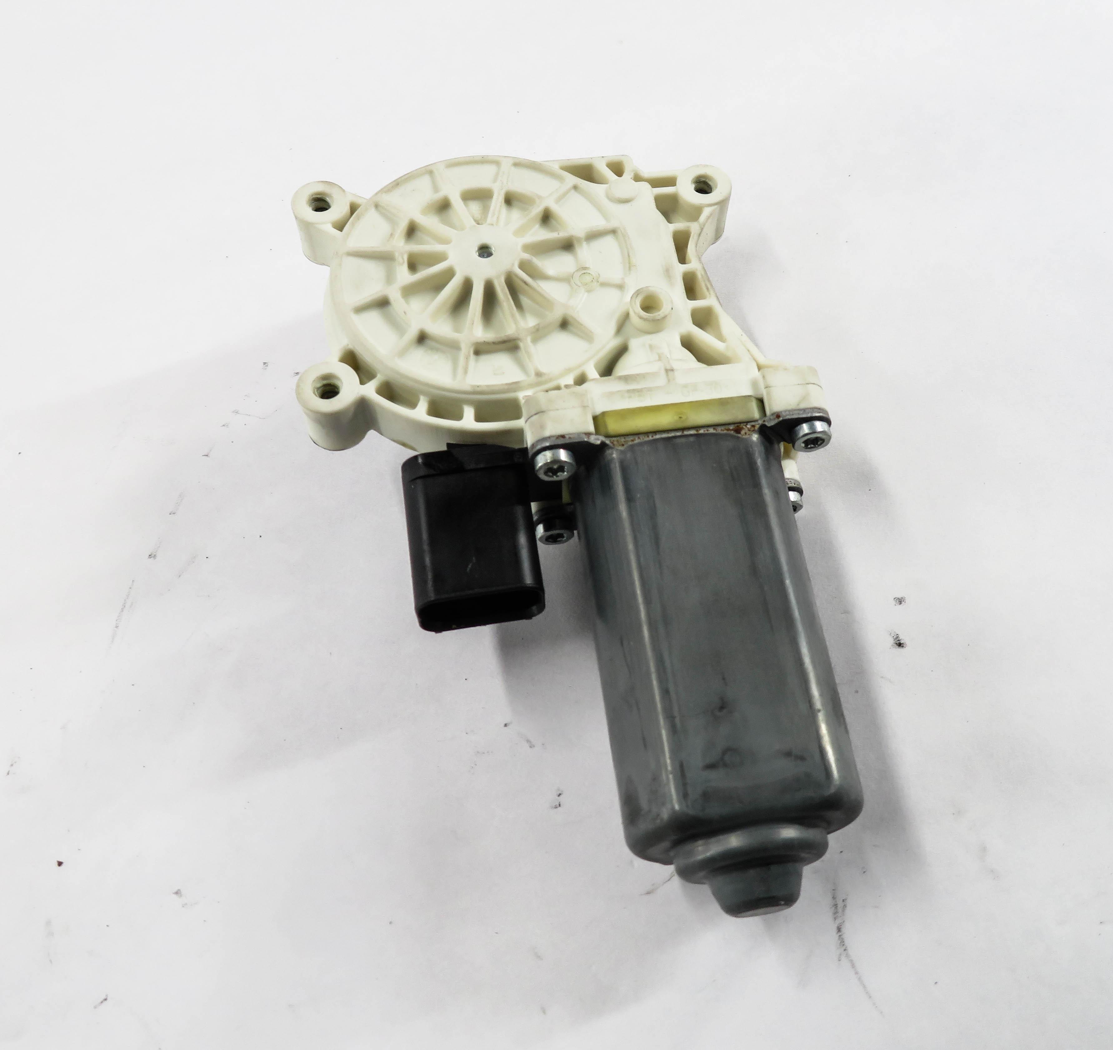 2010-2012 RANGE ROVER (L322) LEFT FRONT DRIVER DOOR POWER WINDOW MOTOR — exact item pictured