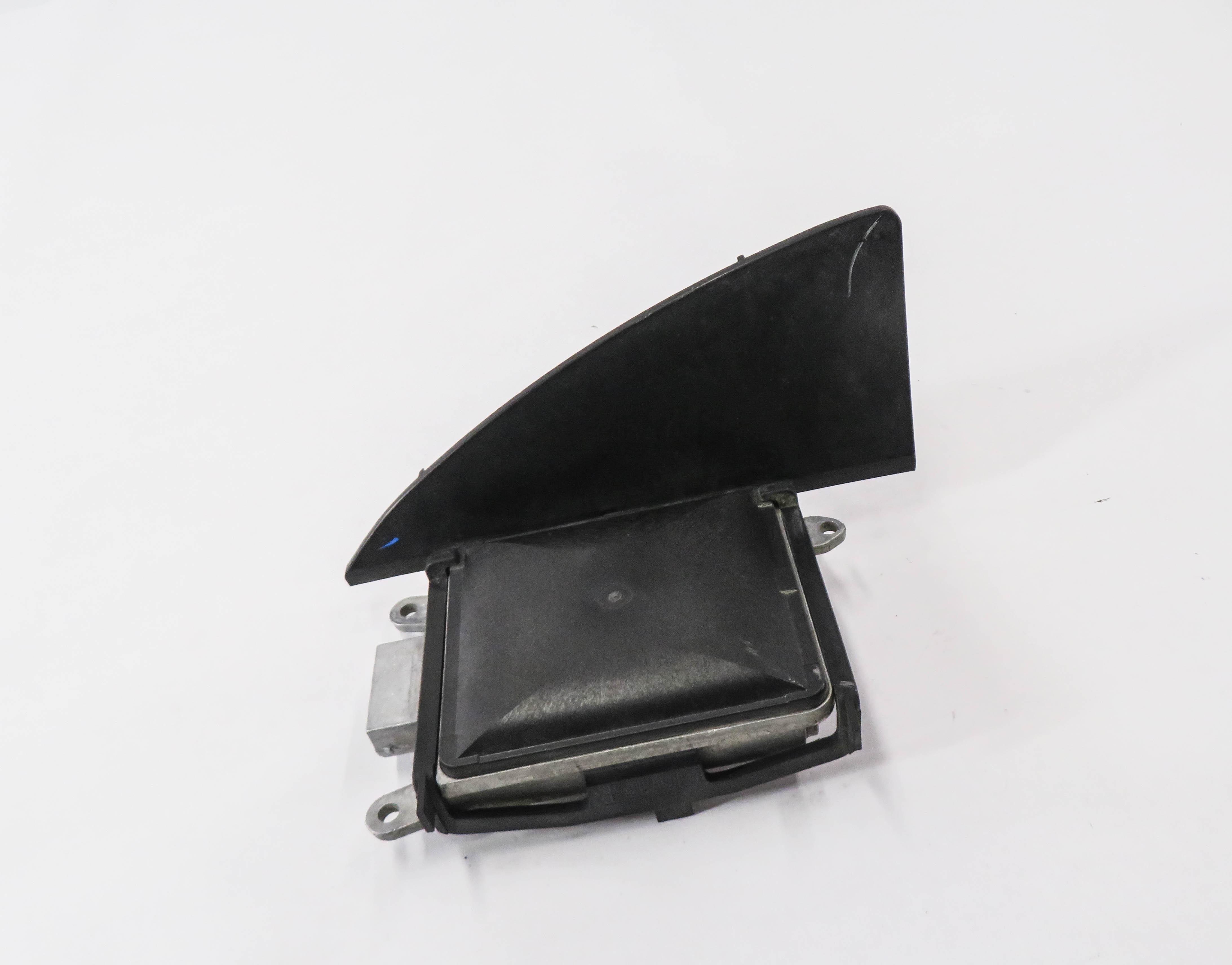 2014 BMW X5 (F15) BLIND SPOT RADAR SENSOR MODULE (SLAVE) — exact item pictured