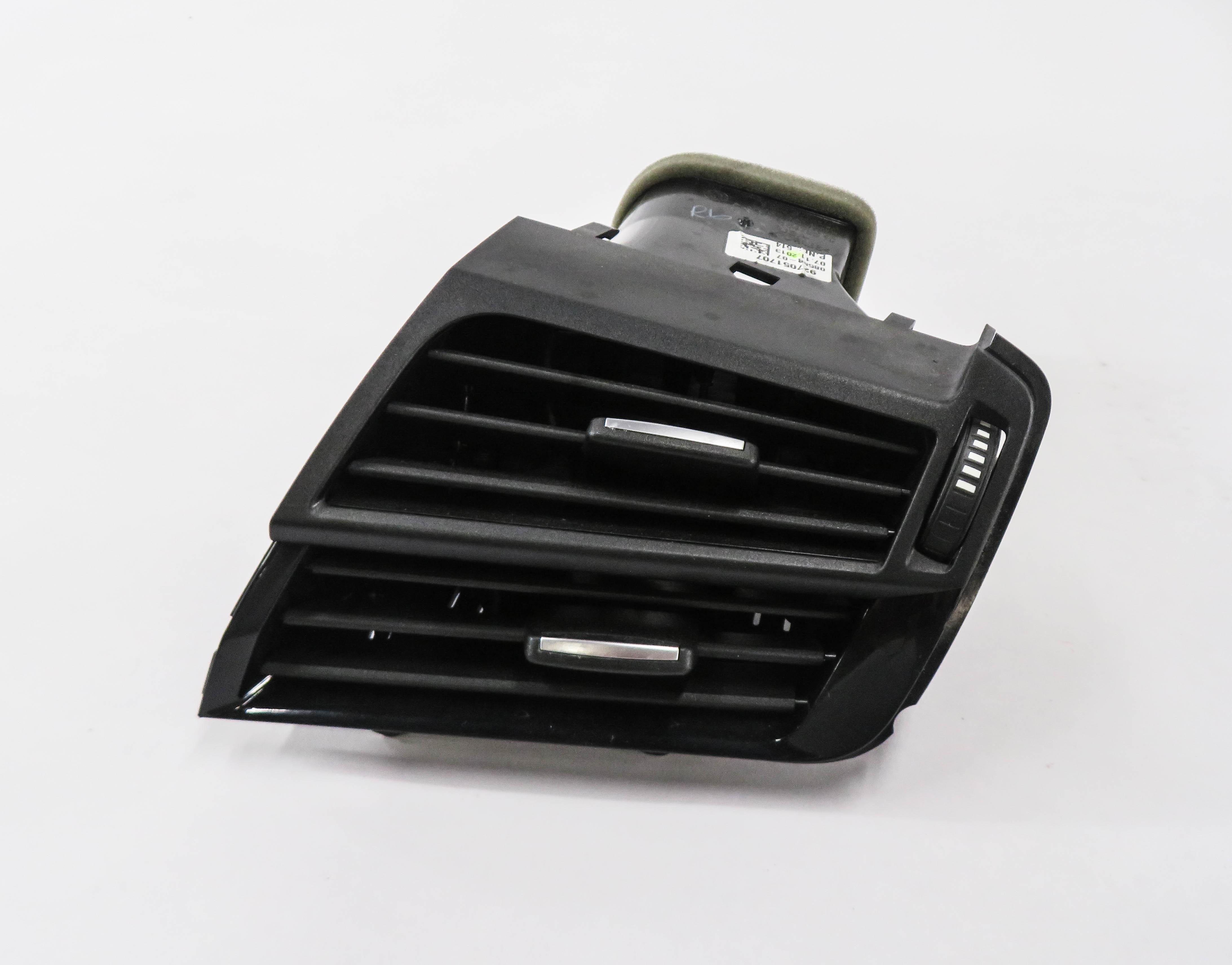 2014 BMW X5 (F15) RIGHT FRONT PASSENGER DASH HEATER A/C AIR VENT — exact item pictured