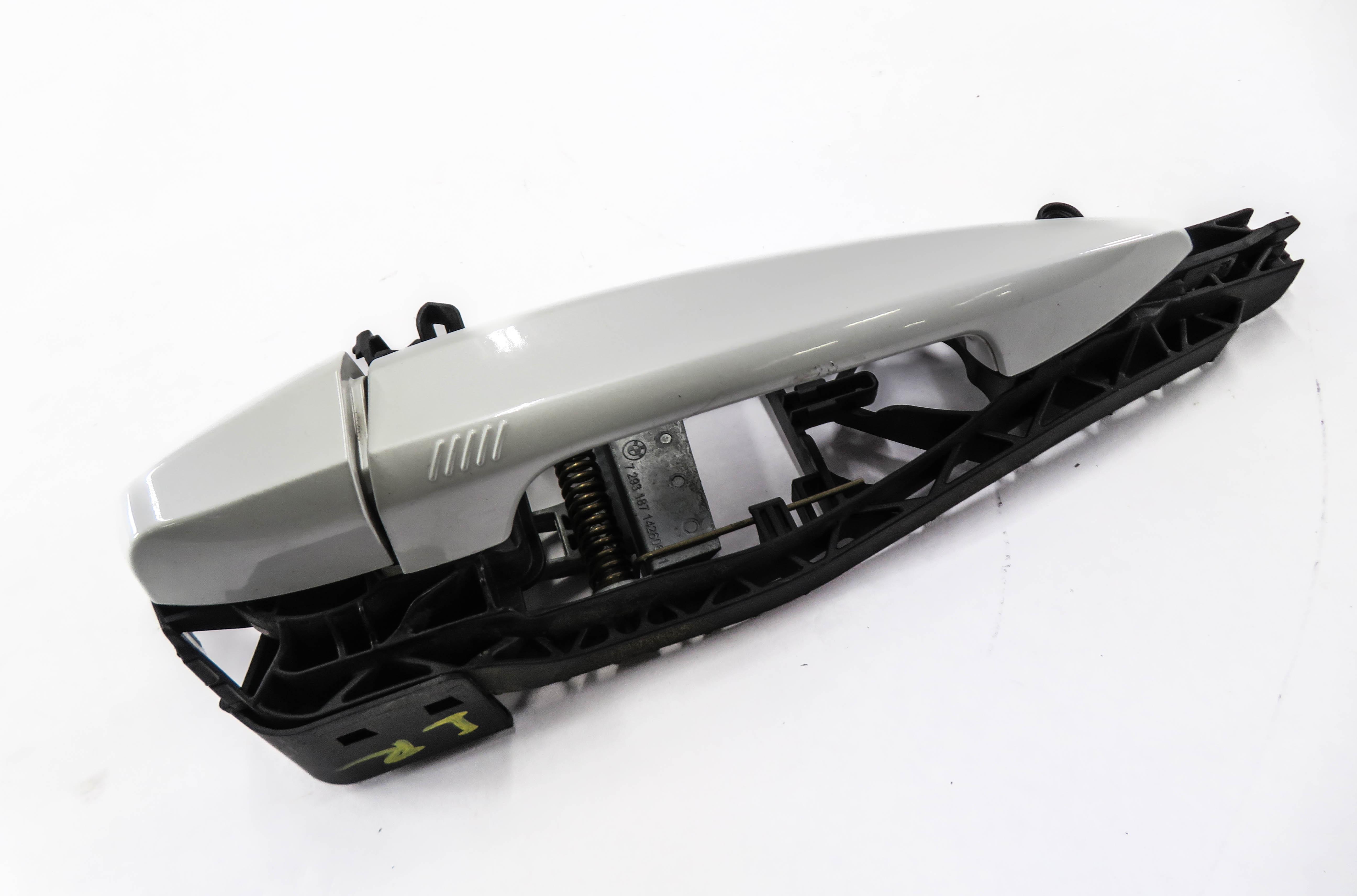 14-21 BMW X1 X2 X5 X6 (F15 F16 F39 F48) LEFT REAR COMFORT DOOR HANDLE (WHITE) — exact item pictured