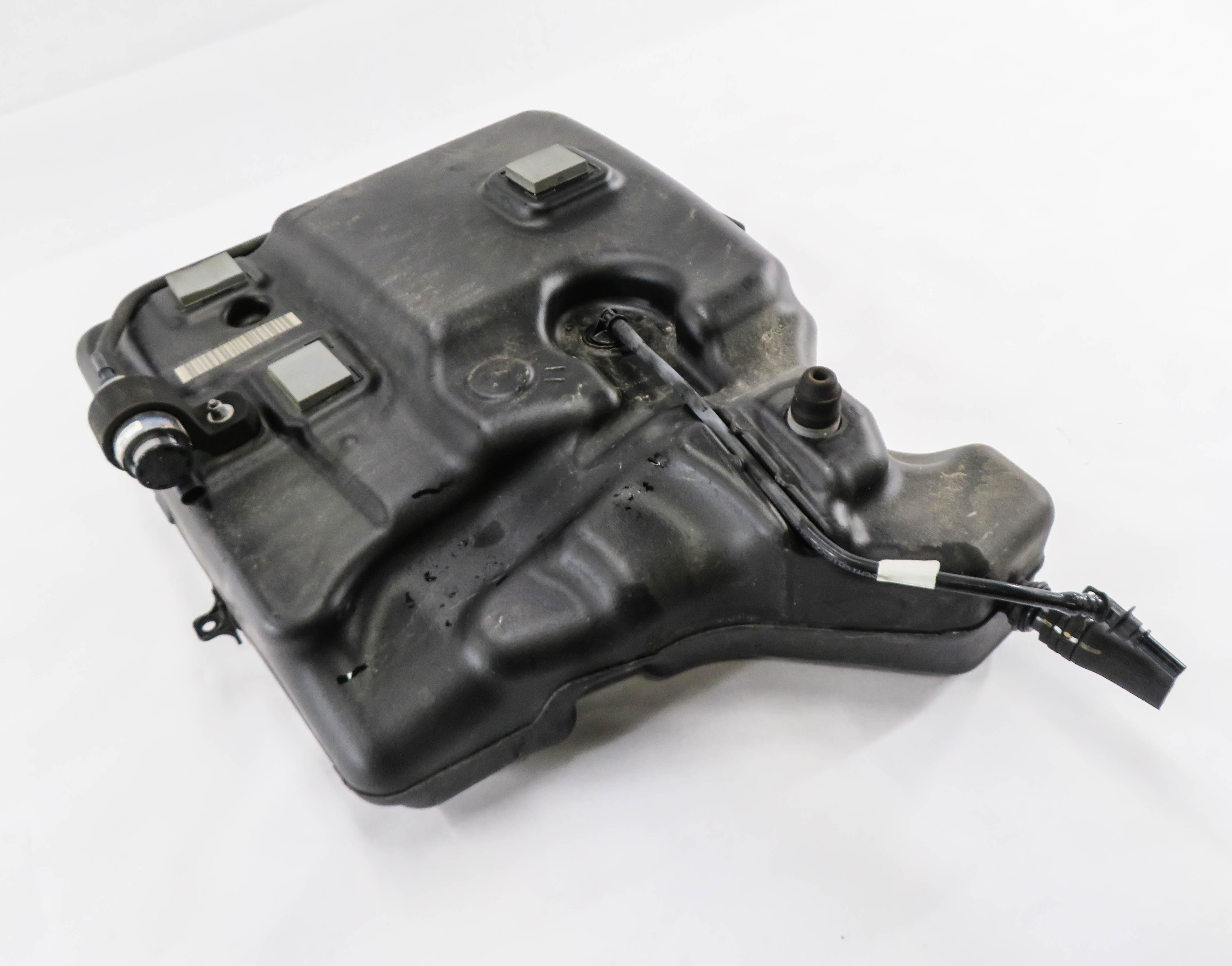 2014-2018 BMW X5 (F15) 3.0L N57Y DIESEL SCR DEF EXHAUST FLUID TANK (PASSIVE) — exact item pictured