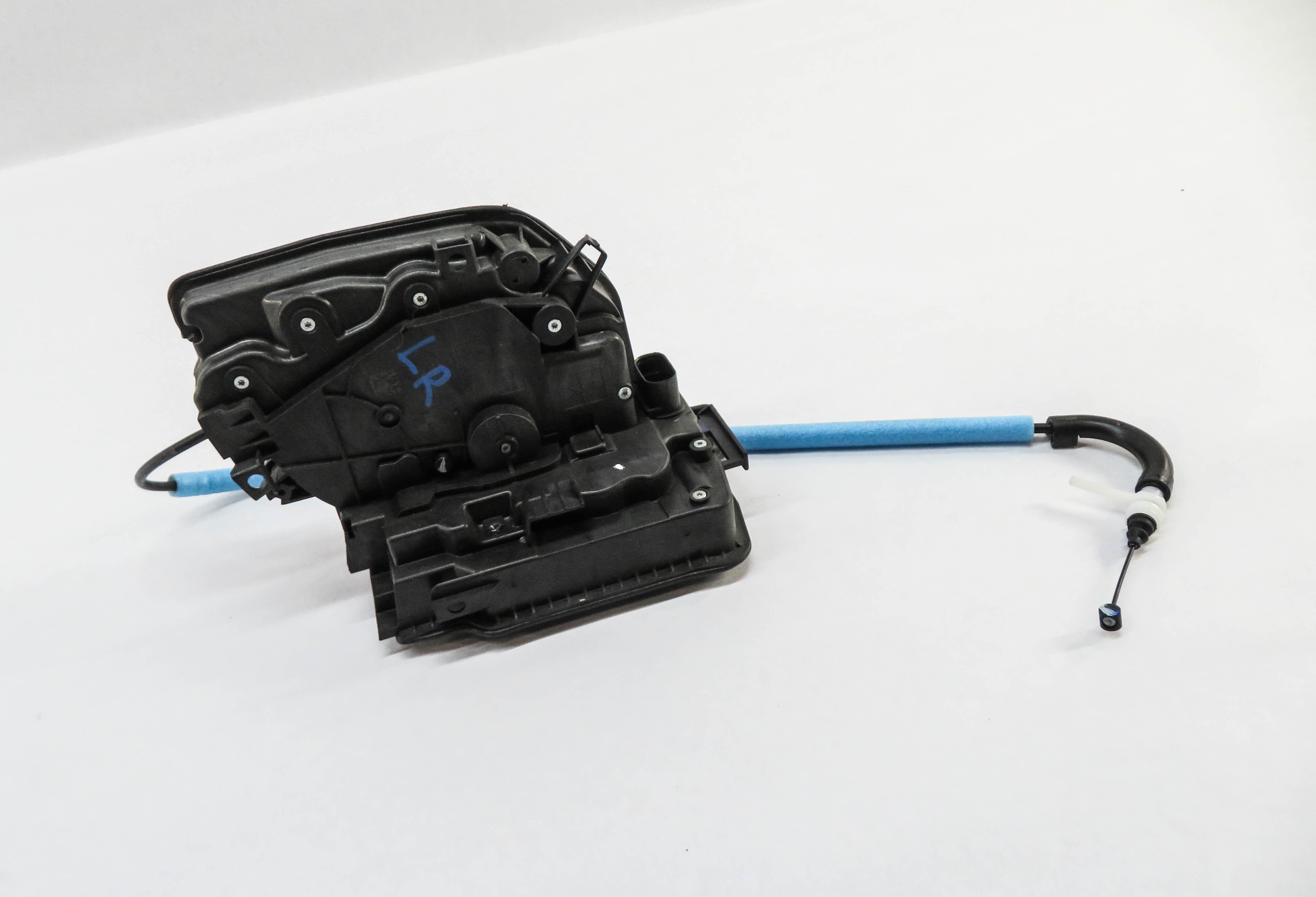 2014-2021 BMW X1 X2 X5 X6 (F15 F16 F39 F48) LEFT REAR DOOR LOCK LATCH ACTUATOR — exact item pictured
