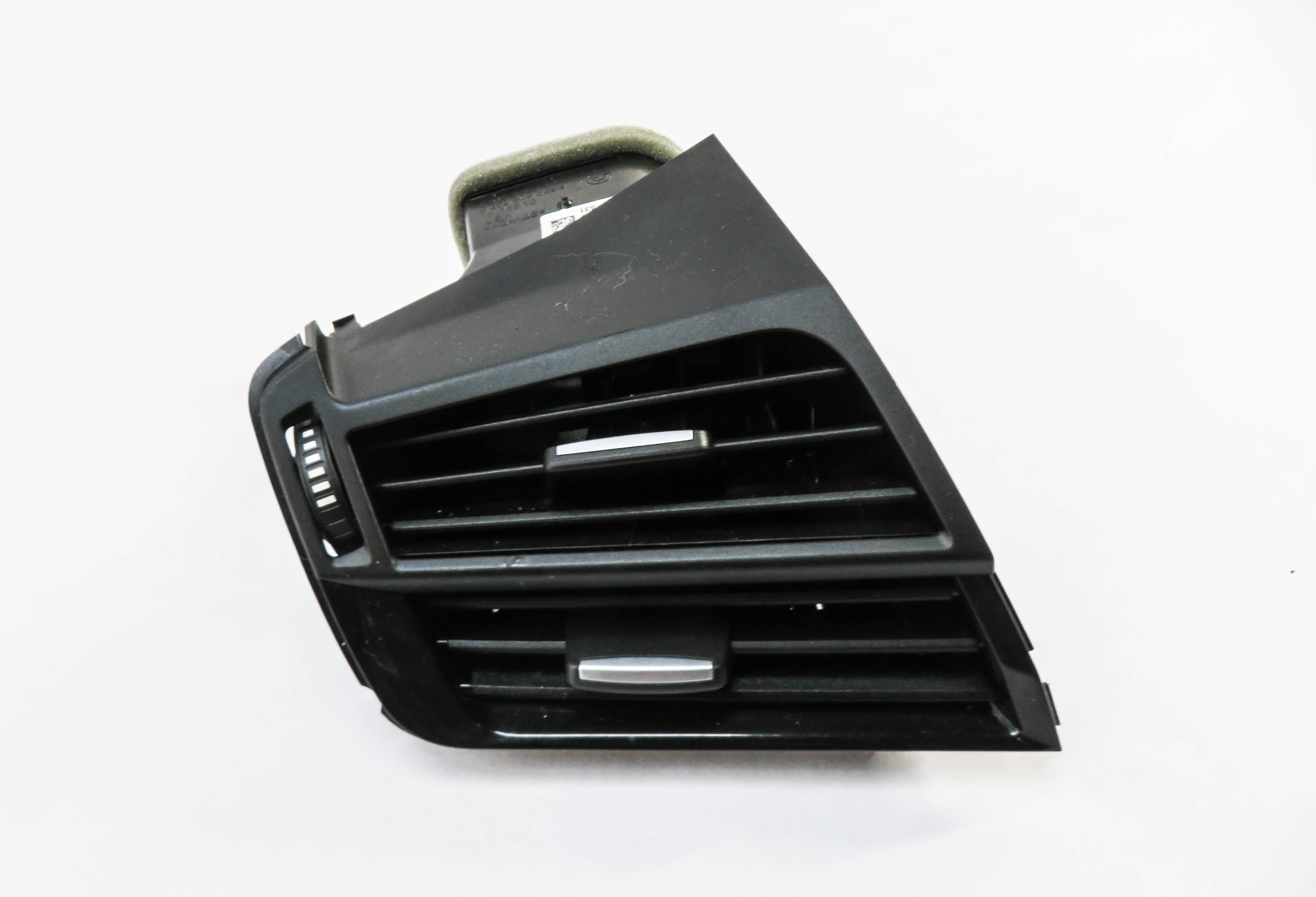 2015 BMW X5 (F15) LEFT FRONT DRIVER DASH HEATER A/C AIR VENT — exact item pictured