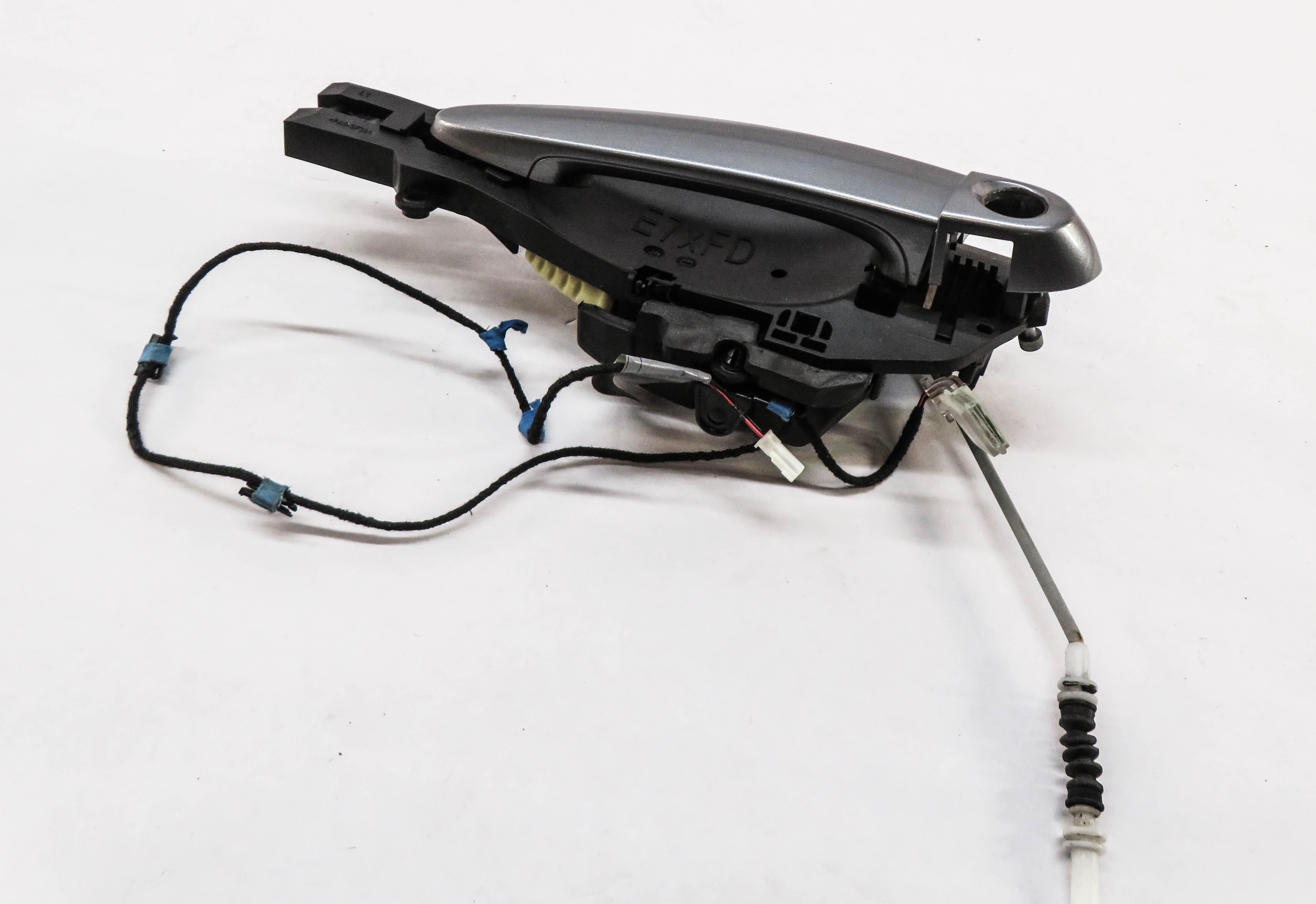 08-14 BMW X3 X5 X5M X6 X6M (E70 E71 F25) LEFT DRIVER DOOR HANDLE (SPACE GRAY) — exact item pictured