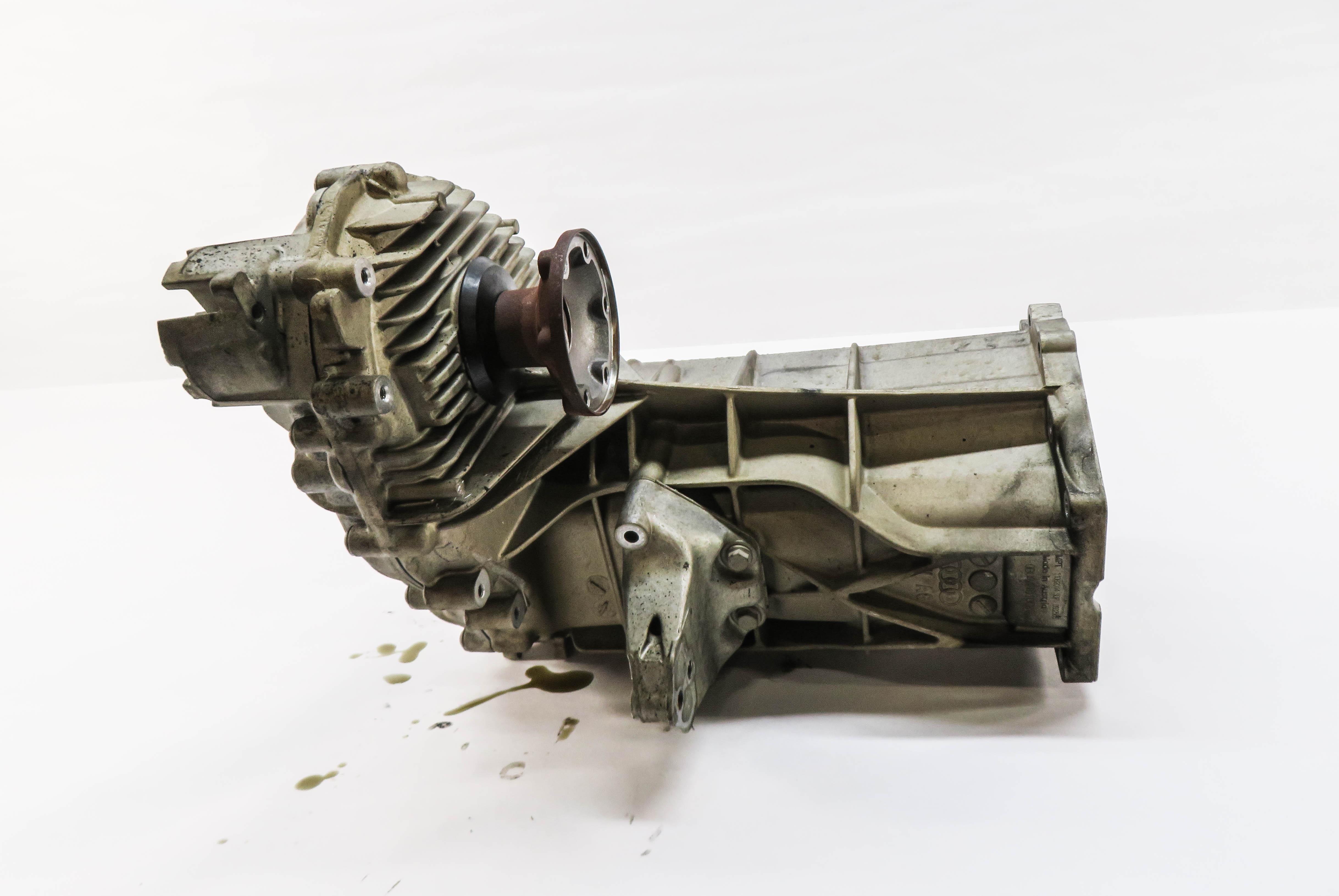 2011-2015 AUDI Q7 (4L) 3.0L SUPERCHARGED ENGINE - TRANSFER CASE ASSEMBLY (MTR) — exact item pictured