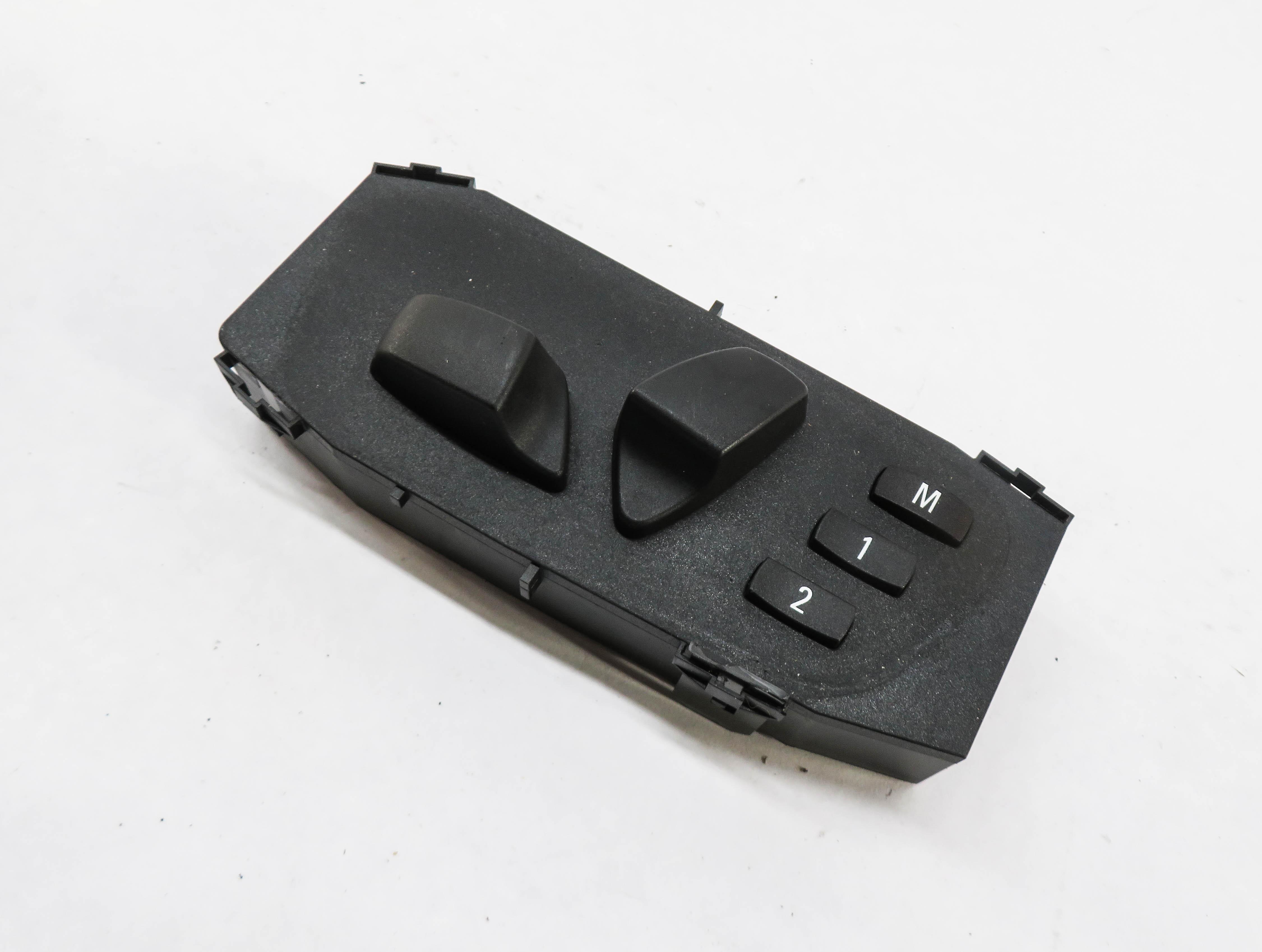 2013 BMW X3 (F25) LEFT FRONT DRIVER MEMORY SEAT ADJUSTMENT SWITCH BUTTON — exact item pictured
