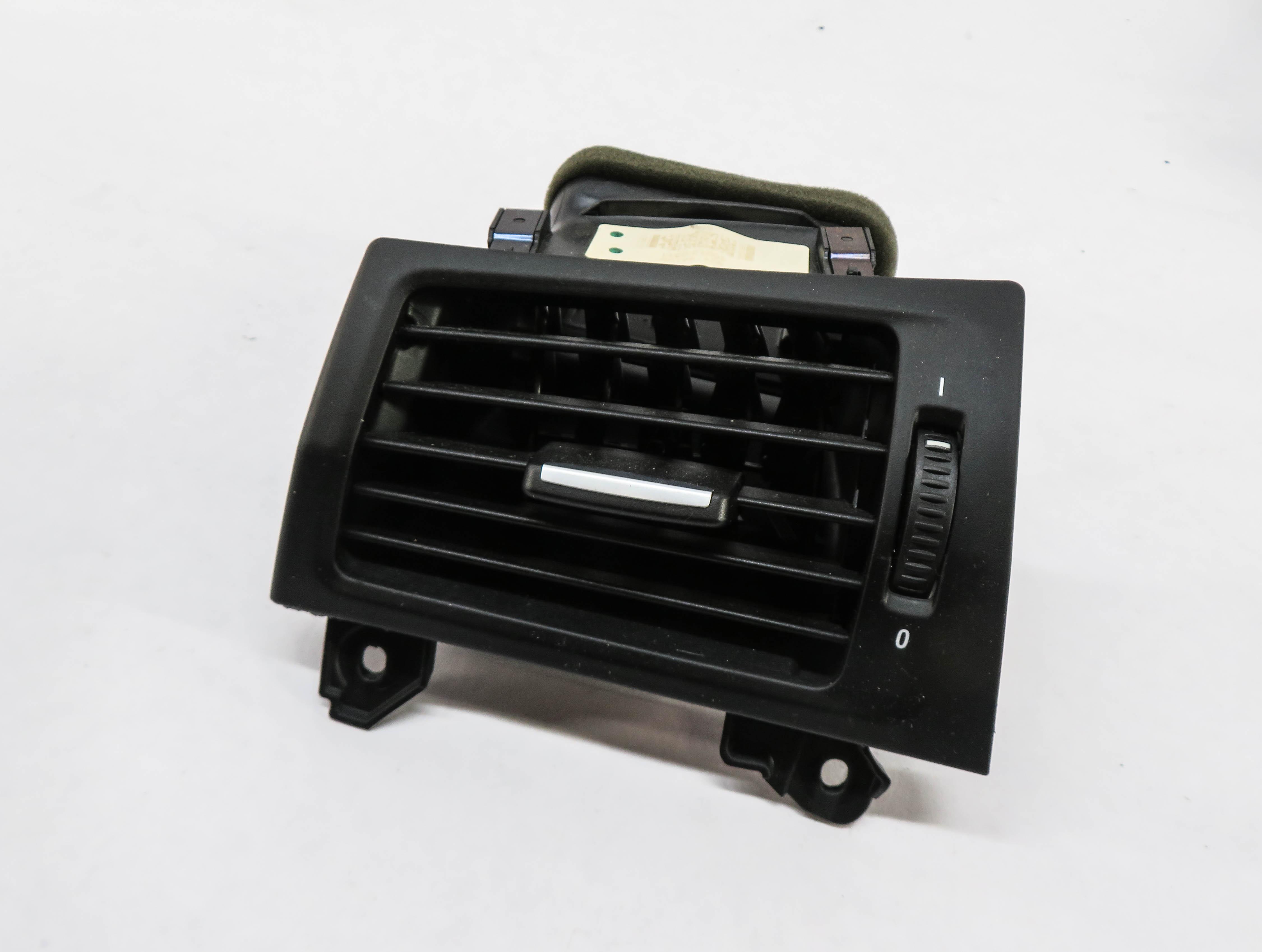 2013 BMW X3 (F25) LEFT FRONT DRIVER DASH HEATER A/C AIR VENT — exact item pictured