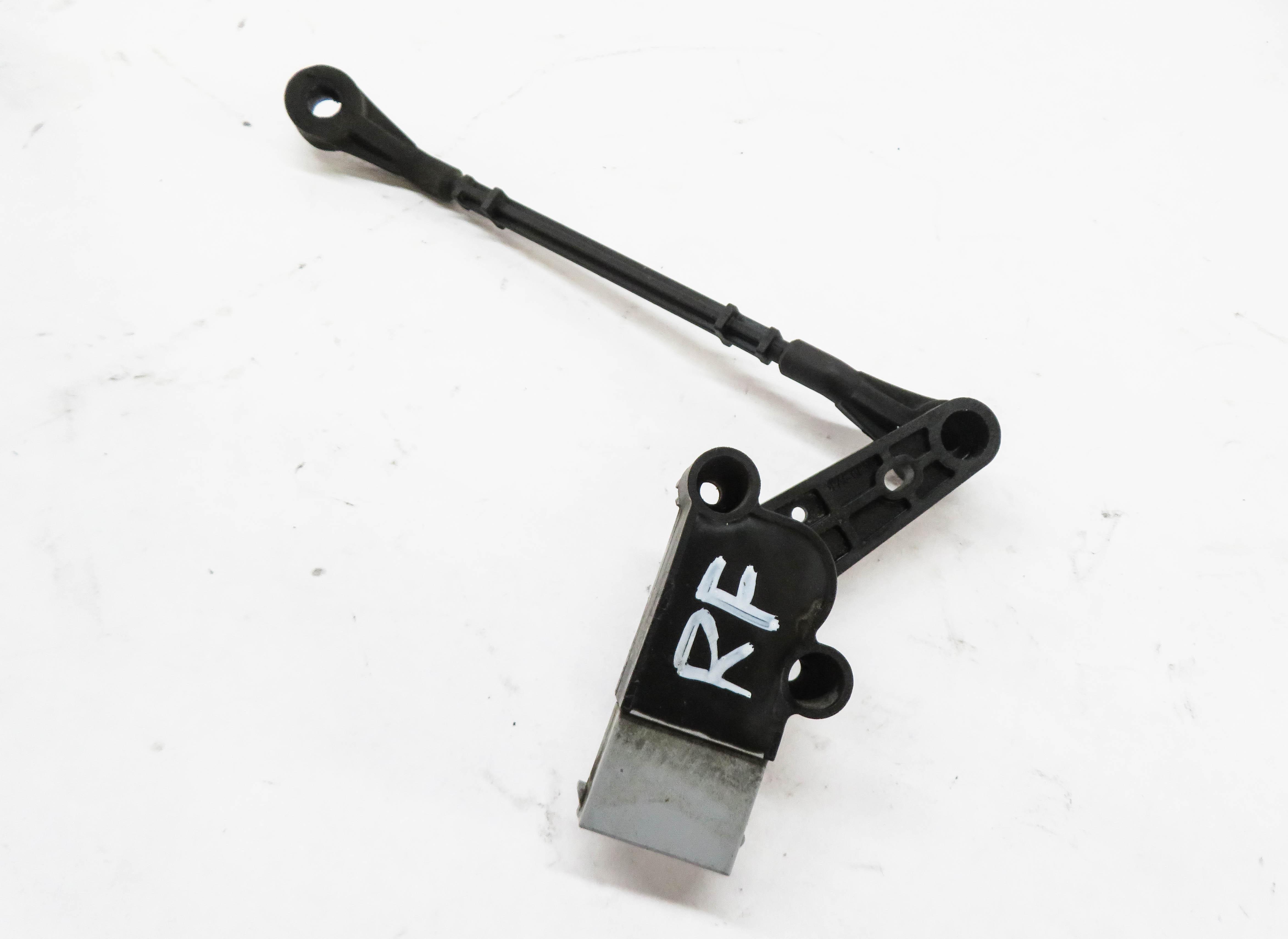2010 RANGE ROVER (L322) RIGHT FRONT PASSENGER SUSPENSION HEIGHT LEVEL SENSOR — exact item pictured