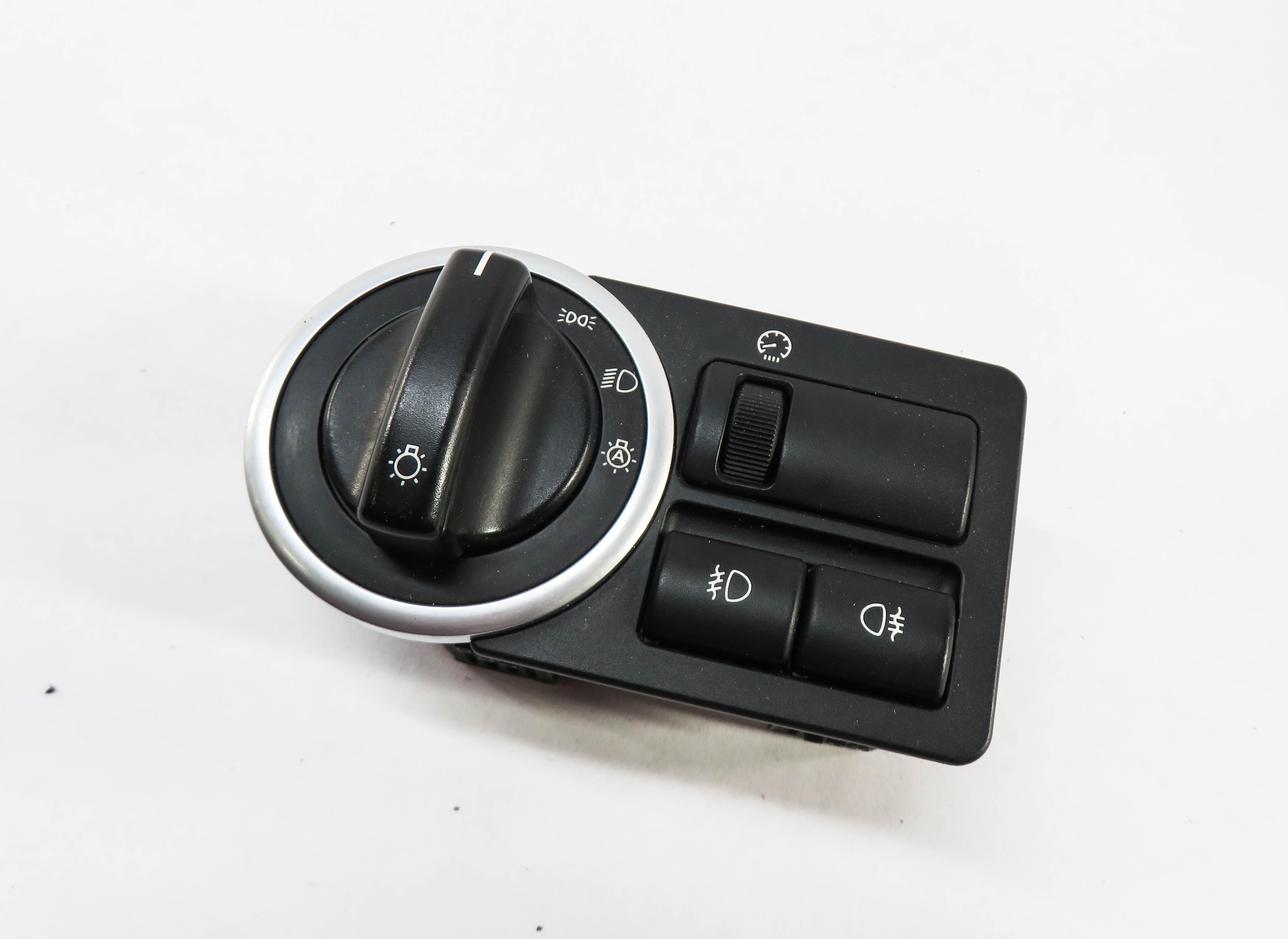 2007-2013 RANGE ROVER (L322) HEADLIGHT SWITCH — exact item pictured