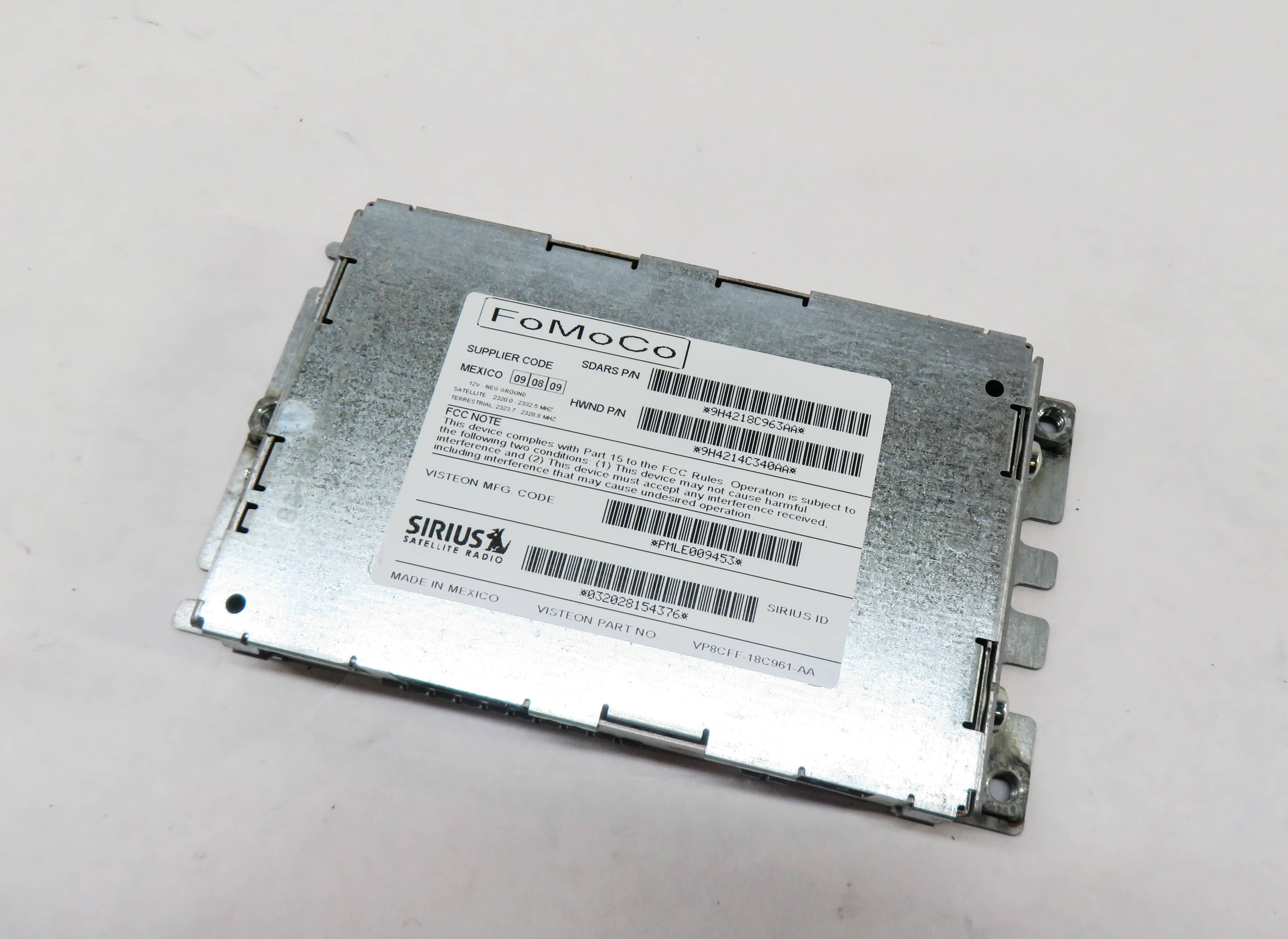 2007-2012 LR3 - RANGE ROVER SPORT (L320) SIRIUS SATELLITE RADIO RECEIVER MODULE — exact item pictured