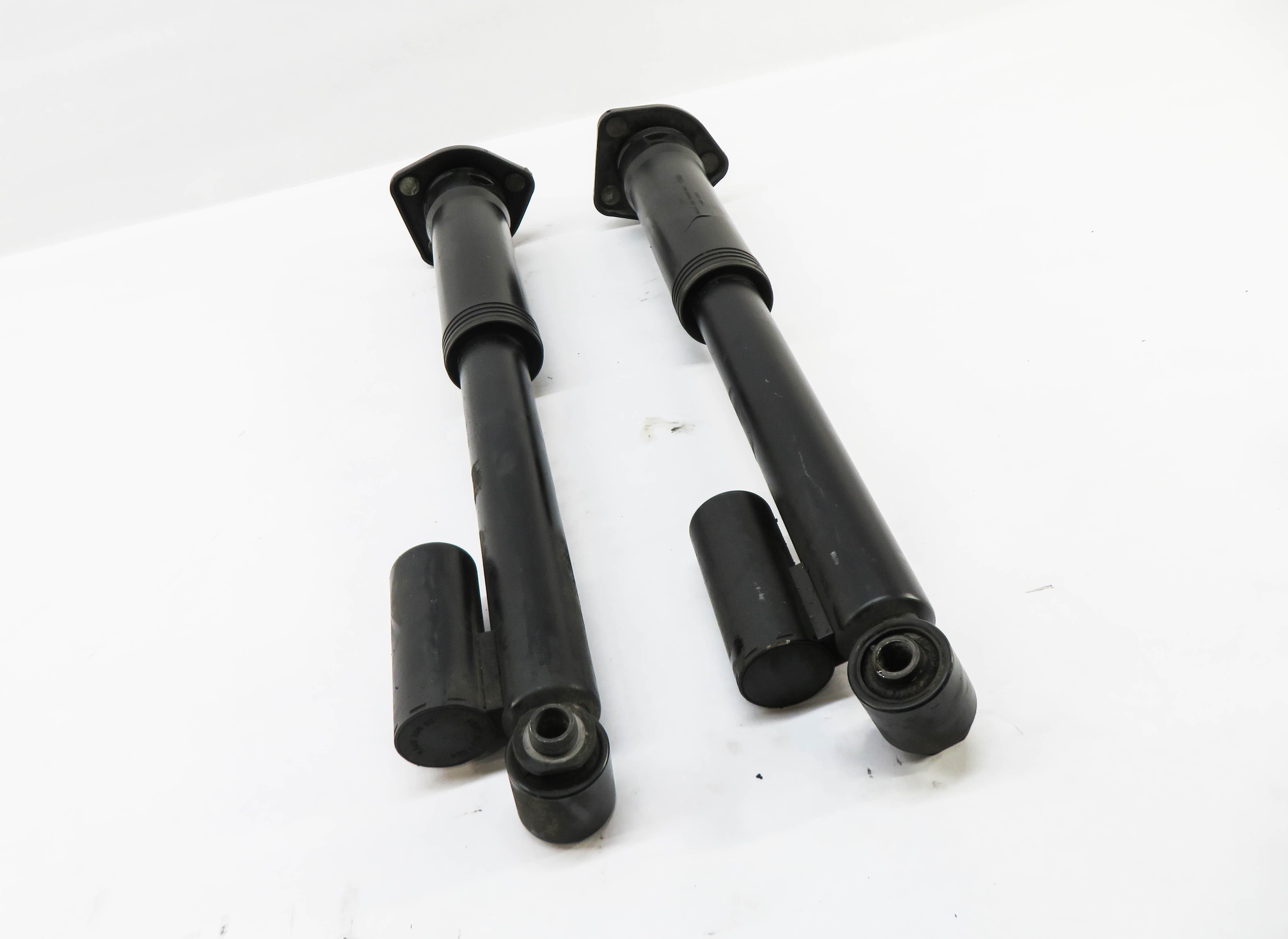 2010 RANGE ROVER (L322) REAR CVD DAMPING SUSPENSION SHOCK STRUT SET-2 — exact item pictured