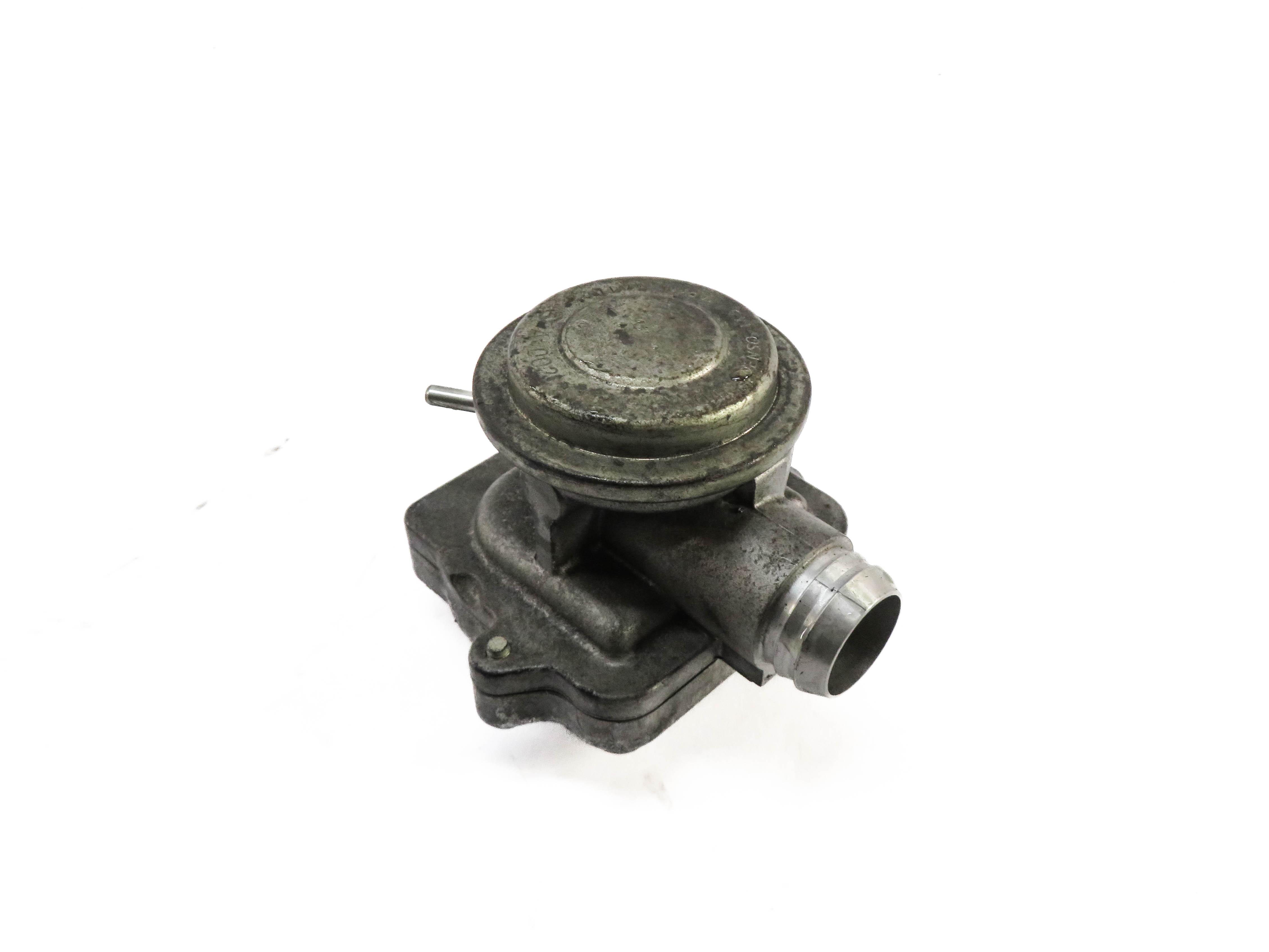 2008 MERCEDES GL450 (X164) 4.6L M273 ENGINE - LEFT AIR CHECK VALVE — exact item pictured