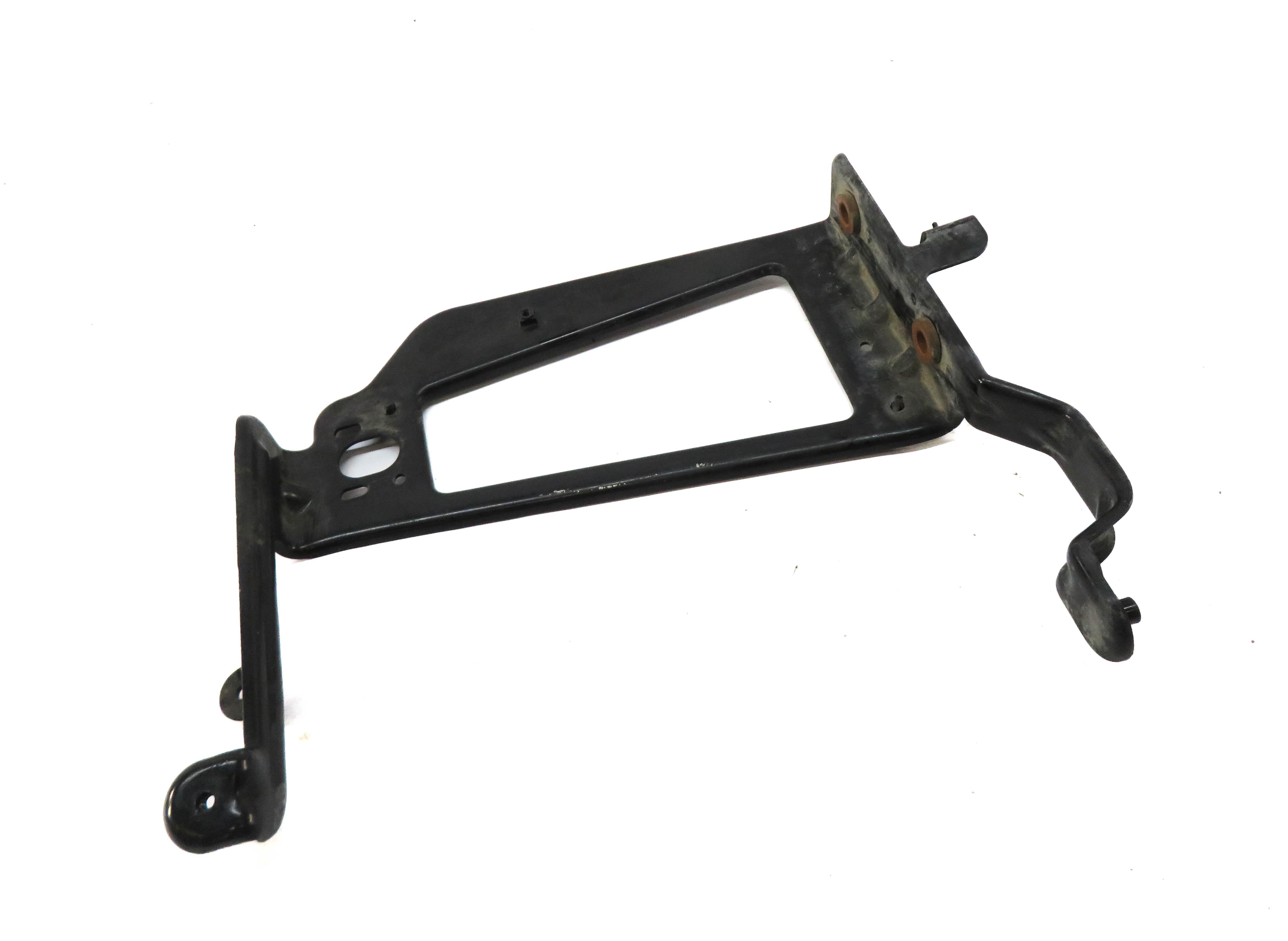 2017 AUDI Q7 (4M) LEFT RADIATOR CORE SUPPORT MOUNT BRACKET — exact item pictured