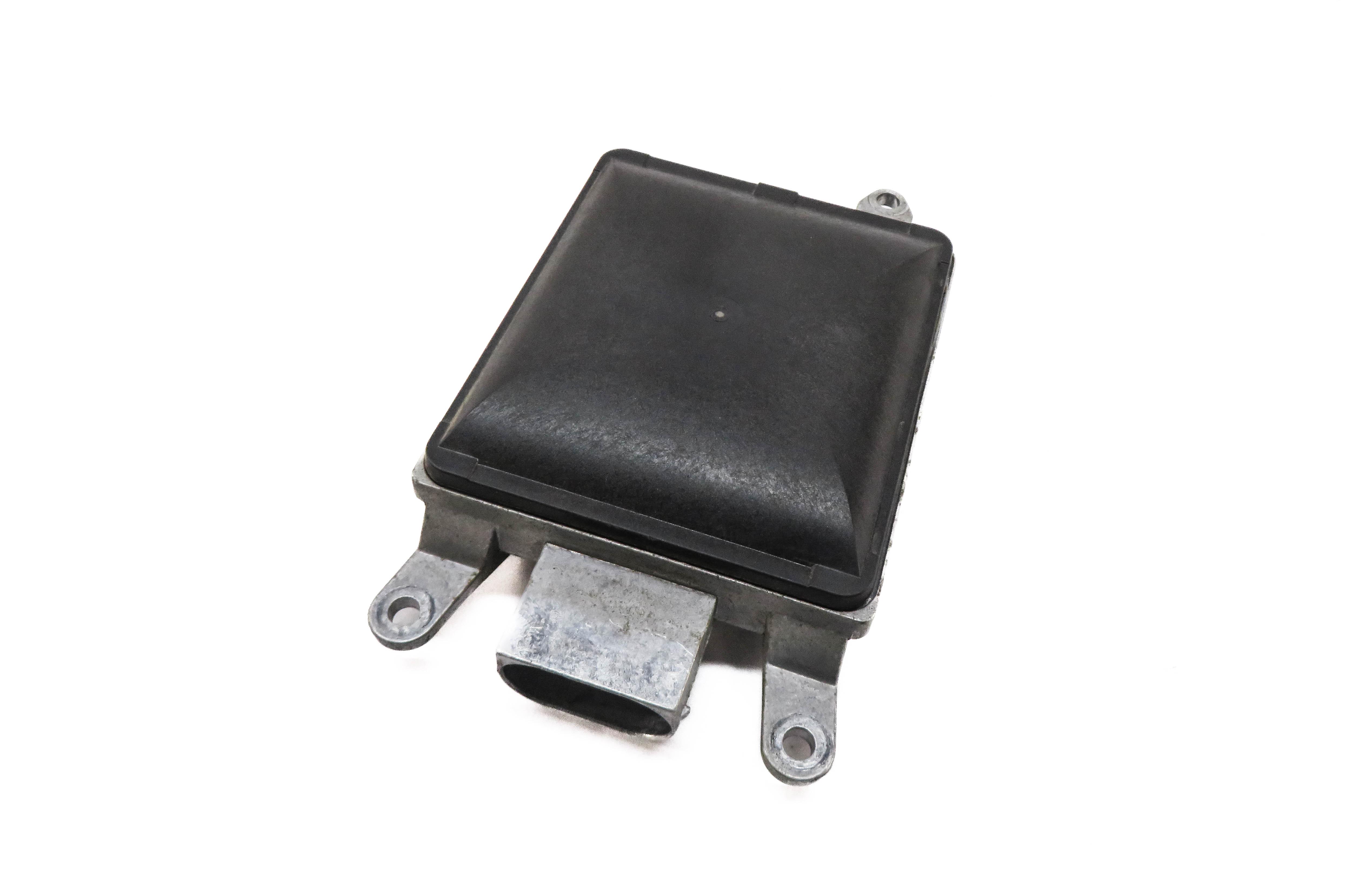 2011-2016 PORSCHE CAYENNE (958) LEFT DRIVER REAR BLIND SPOT RADAR MODULE — exact item pictured