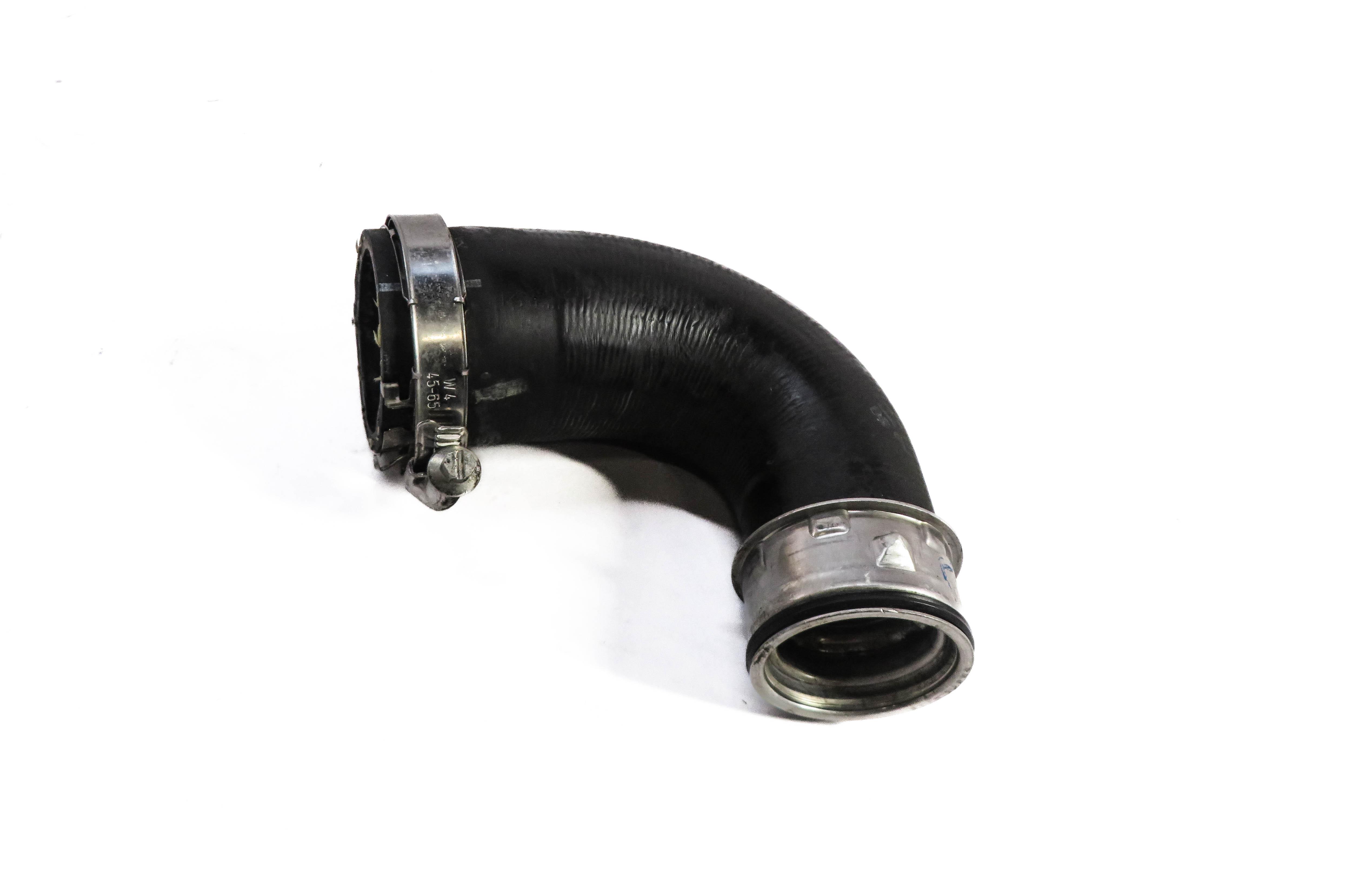2011 PORSCHE CAYENNE (958) 3.0L MCN.RB DIESEL ENGINE RIGHT INTERCOOLER HOSE PIPE — exact item pictured