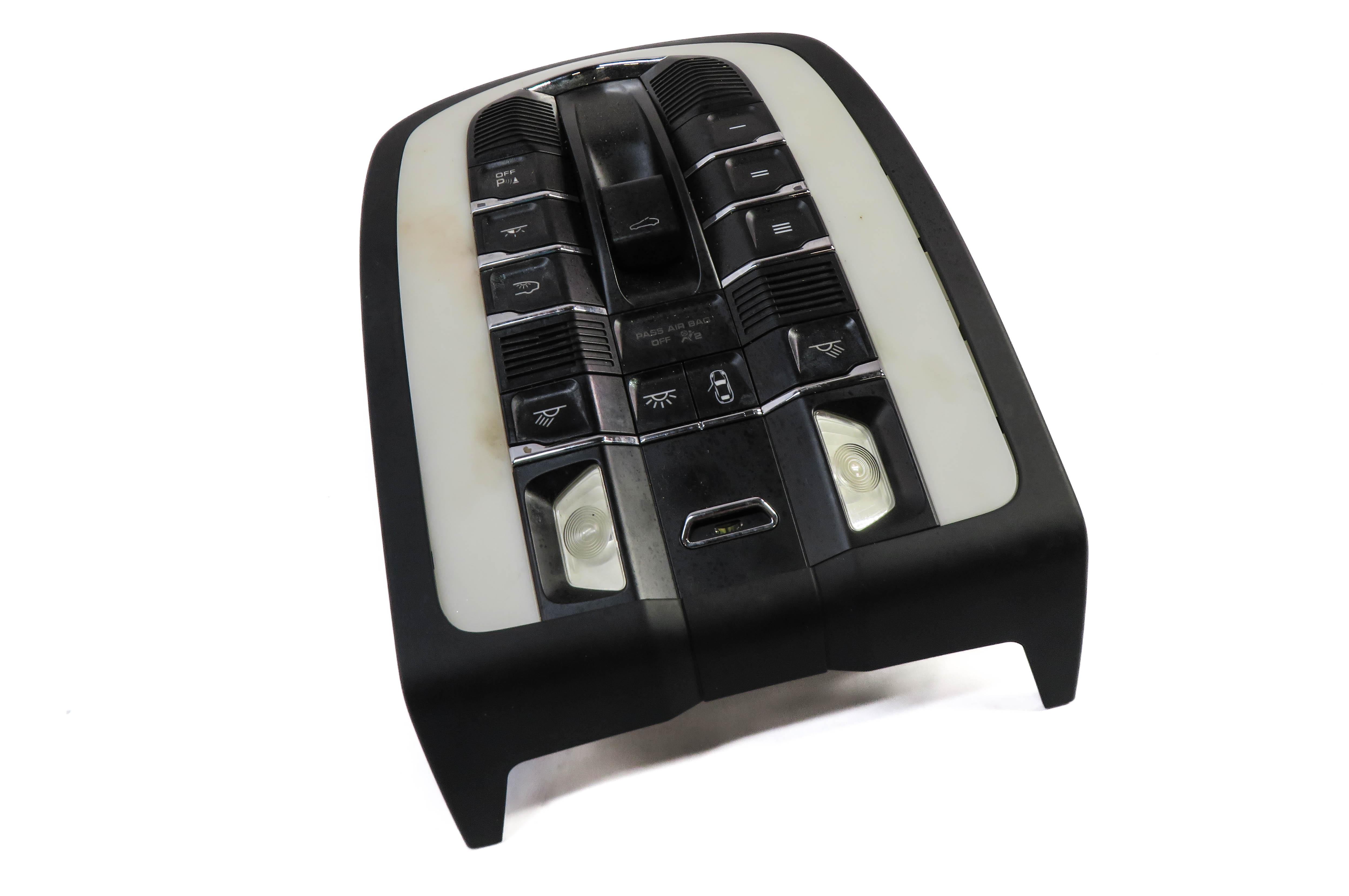 2011 PORSCHE CAYENNE (958) DOMELIGHT MAP READING COURTESY LIGHT LAMP (BLACK) — exact item pictured