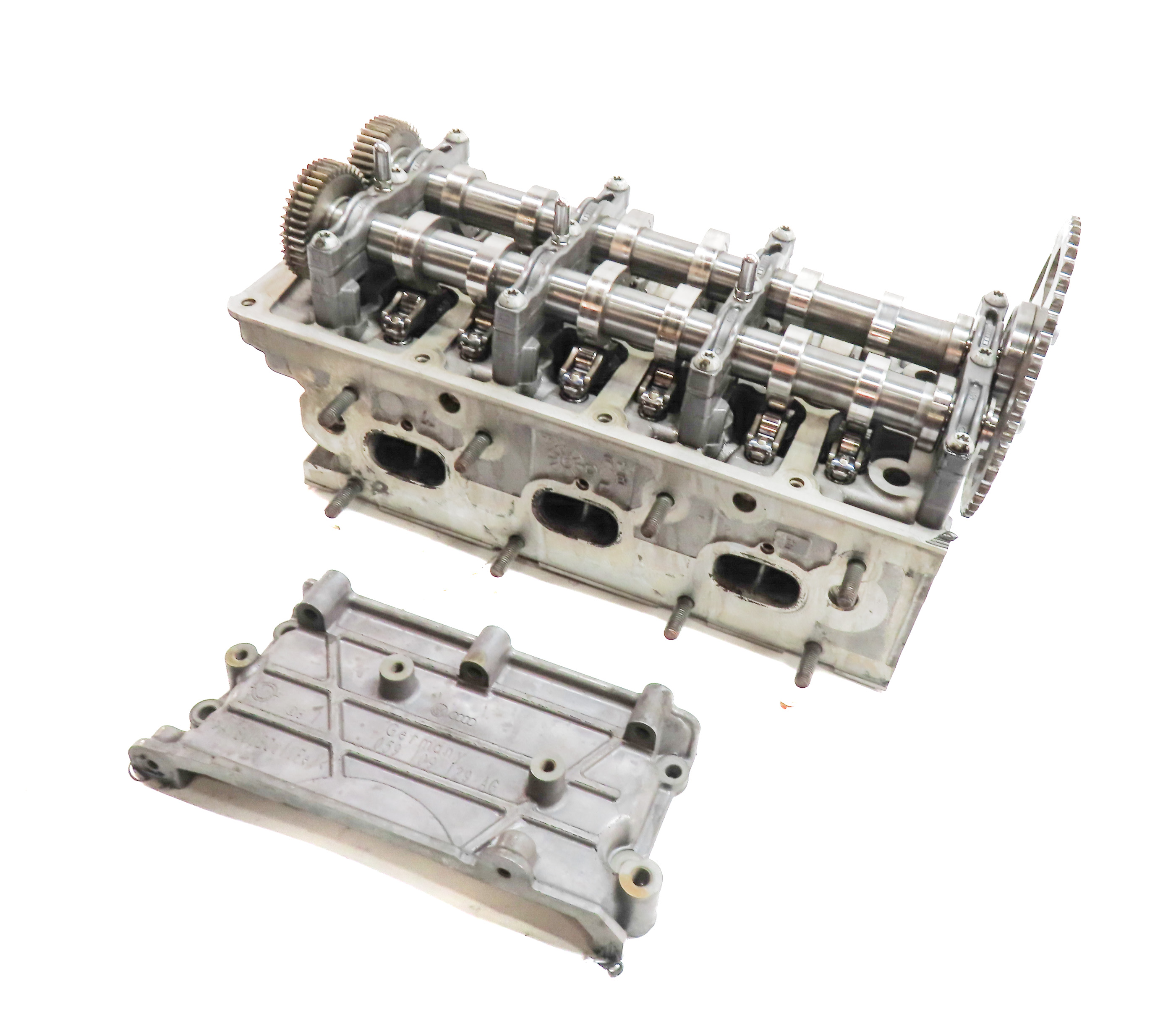 2013-2016 PORSCHE CAYENNE (958) 3.0L MCN.RB DIESEL ENGINE LEFT CYLINDER HEAD — exact item pictured