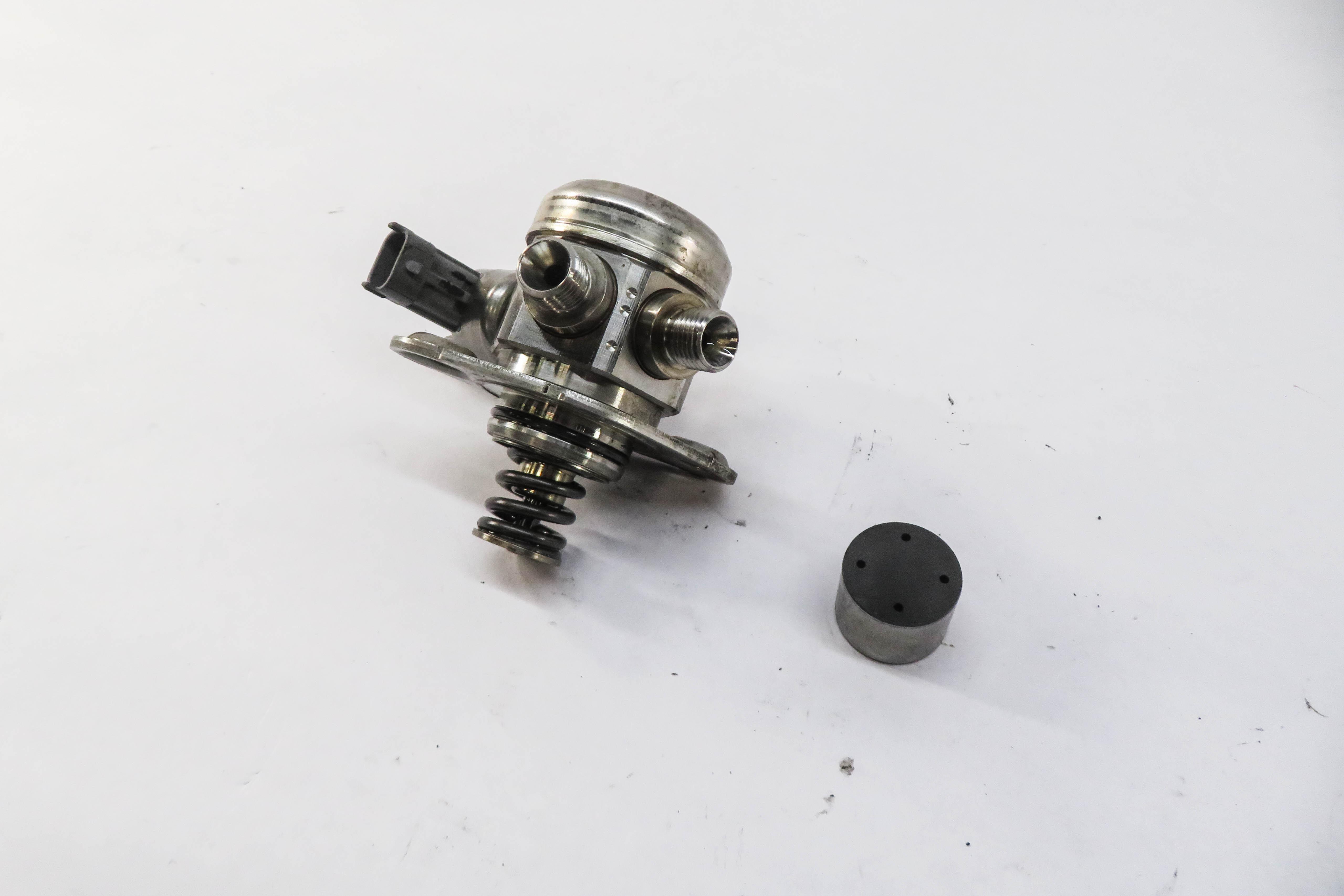 10-17 LR4 RANGE ROVER SPORT (L322 L320 L405 L494) 3.0L 5.0L MECHANICAL FUEL PUMP — exact item pictured