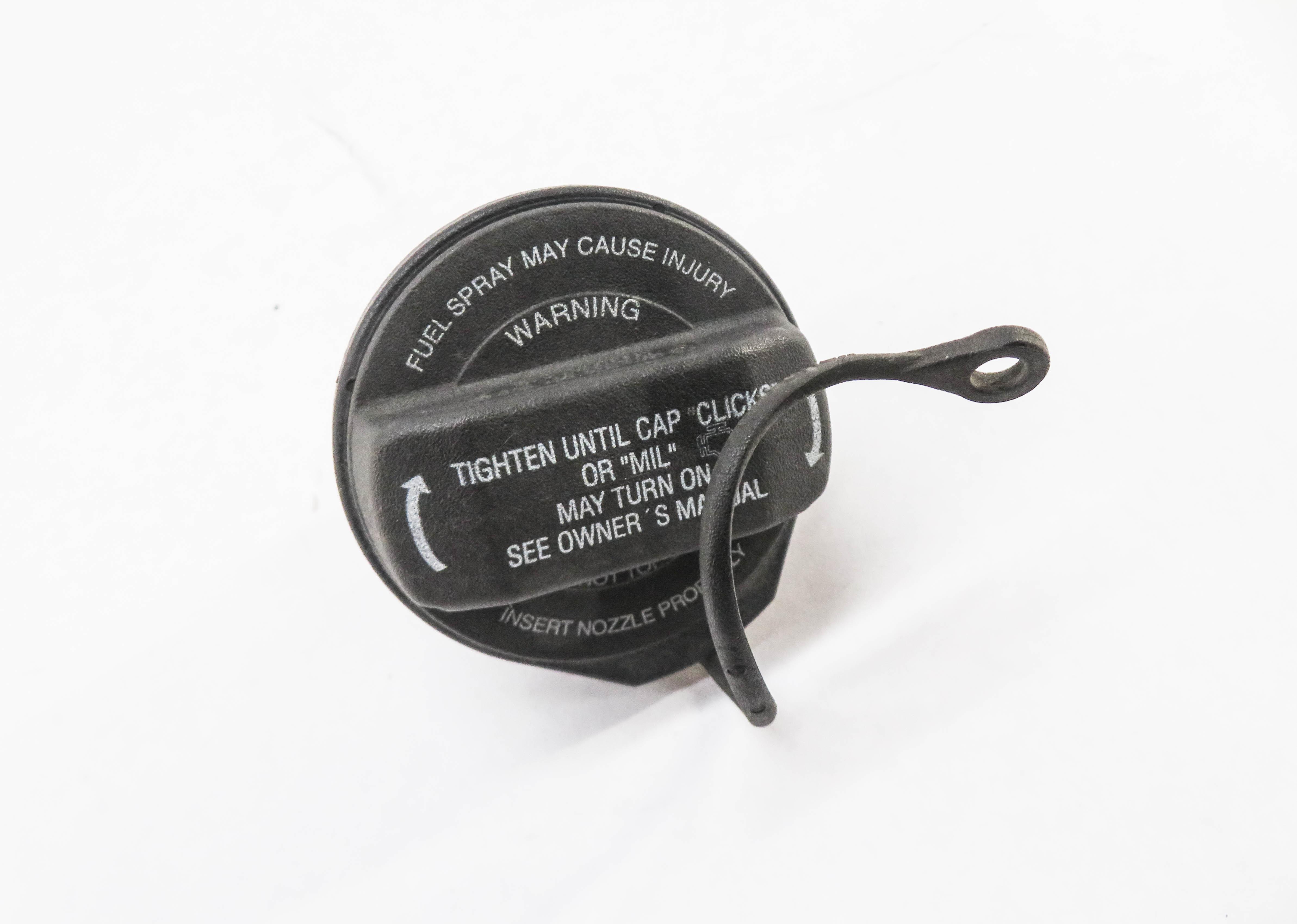 2005 AUDI S4 (B6 8E) GAS CAP — exact item pictured