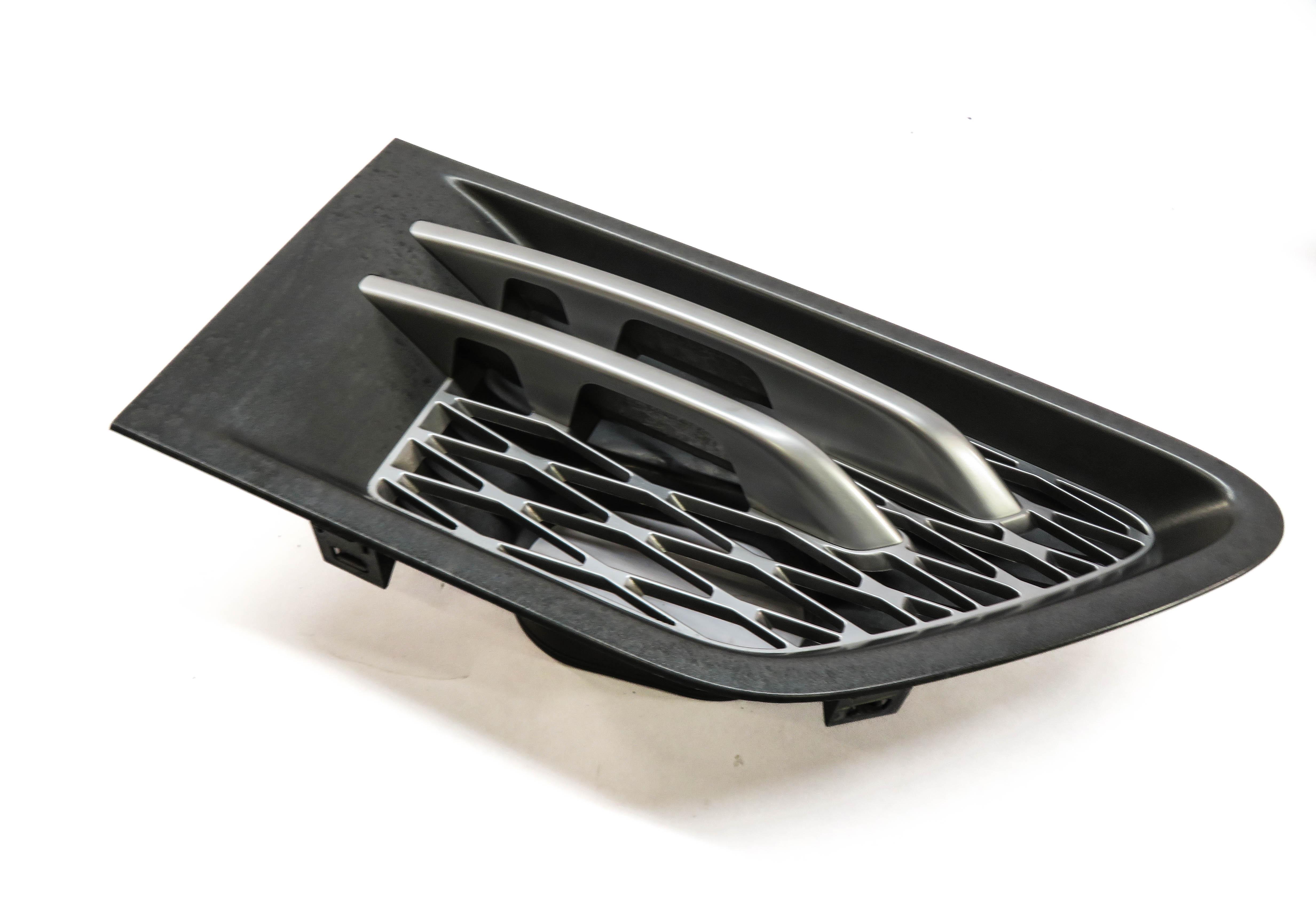 2011 RANGE ROVER SPORT (L320) RIGHT FRONT PASSENGER FENDER AIR VENT GRILLE TRIM — exact item pictured