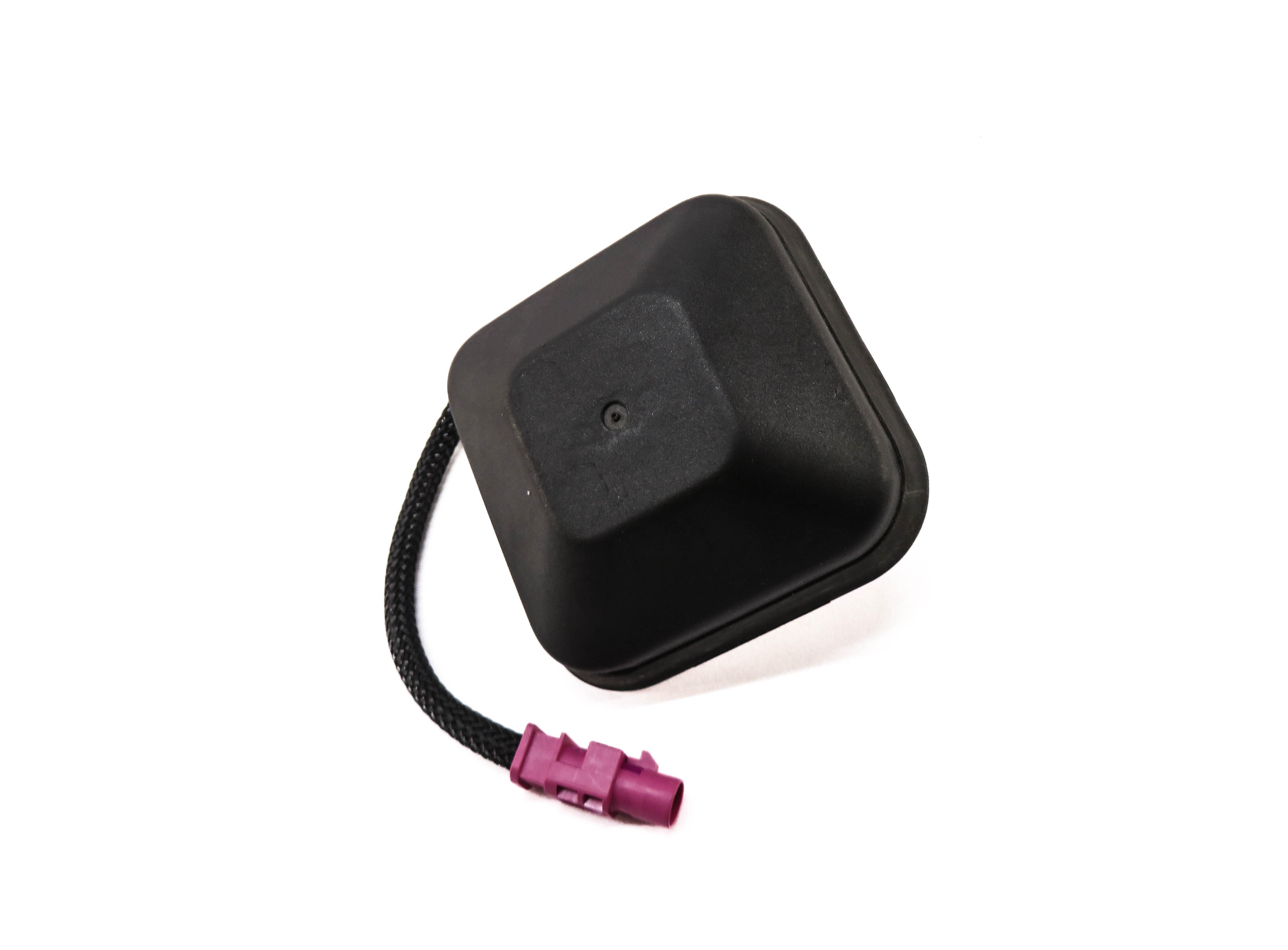 2009-2016 BMW Z4 (E89) RADIO STEREO ANTENNA — exact item pictured