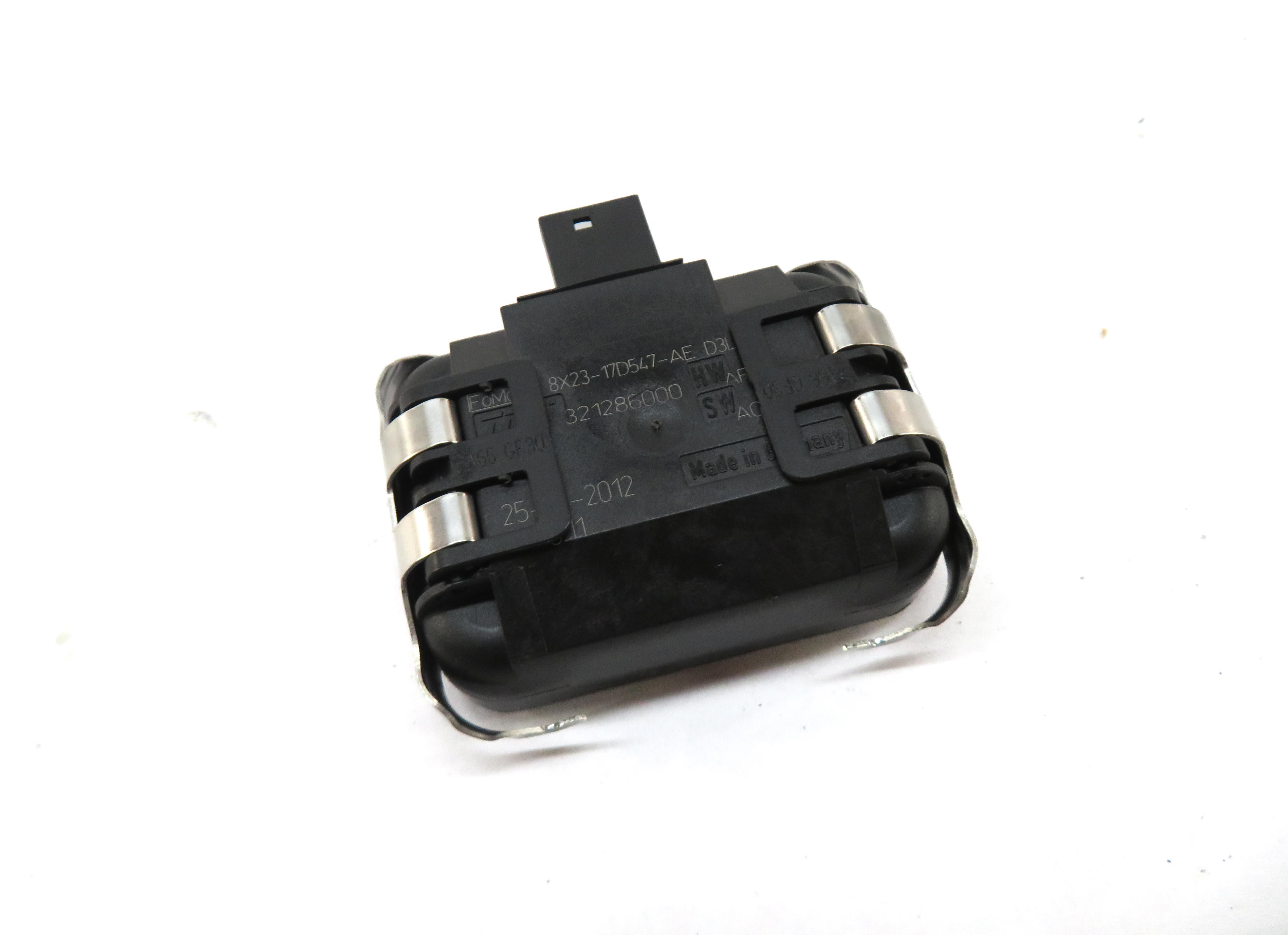 2010-2016 LR2 LR4 RANGE ROVER SPORT (L320 L322) WINDSHIELD WIPER RAIN SENSOR — exact item pictured