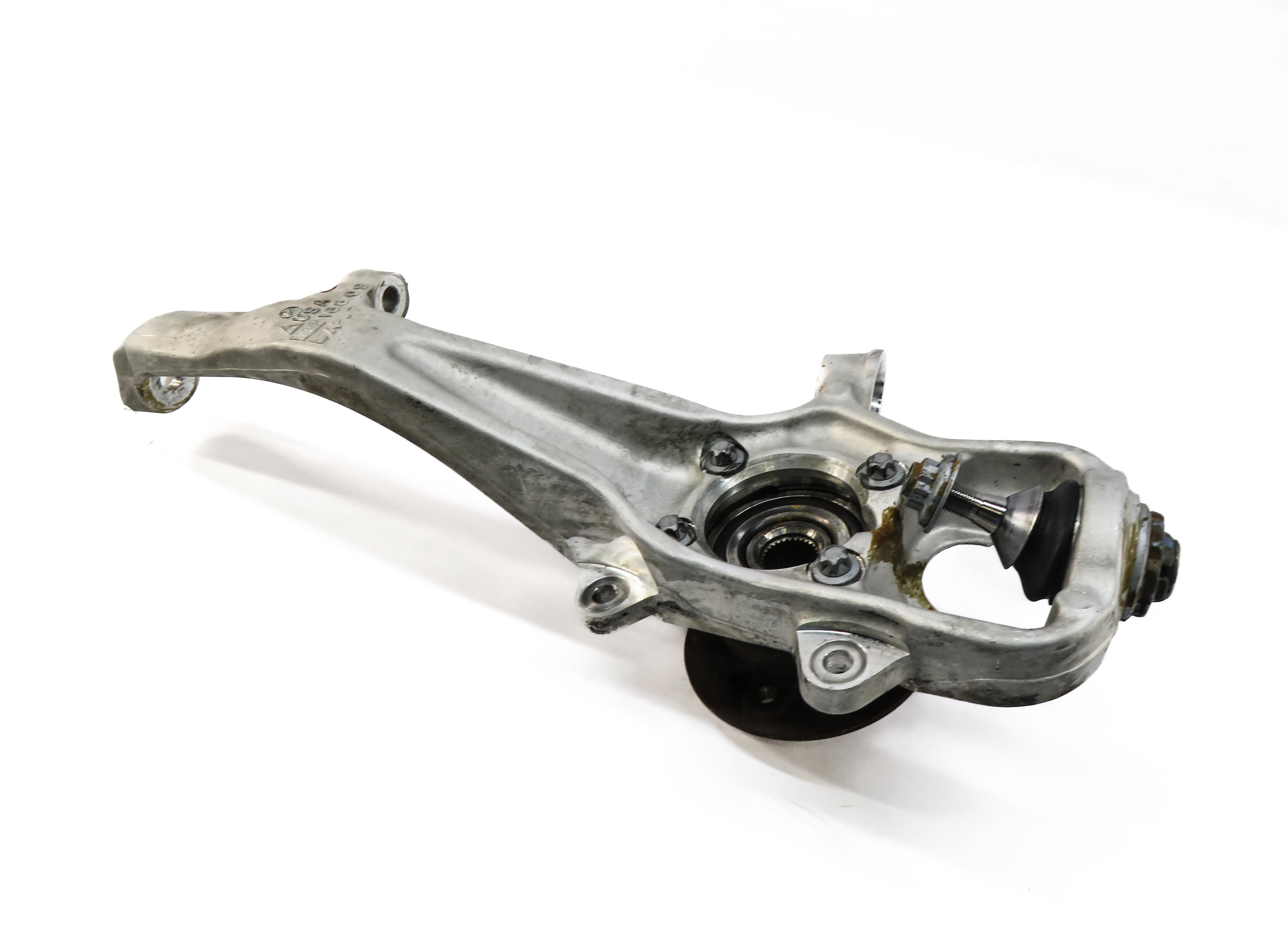 12-19 MERCEDES GL350 GL550 ML350 ML550 (W166 X166) LEFT FRONT SPINDLE KNUCKLE — exact item pictured
