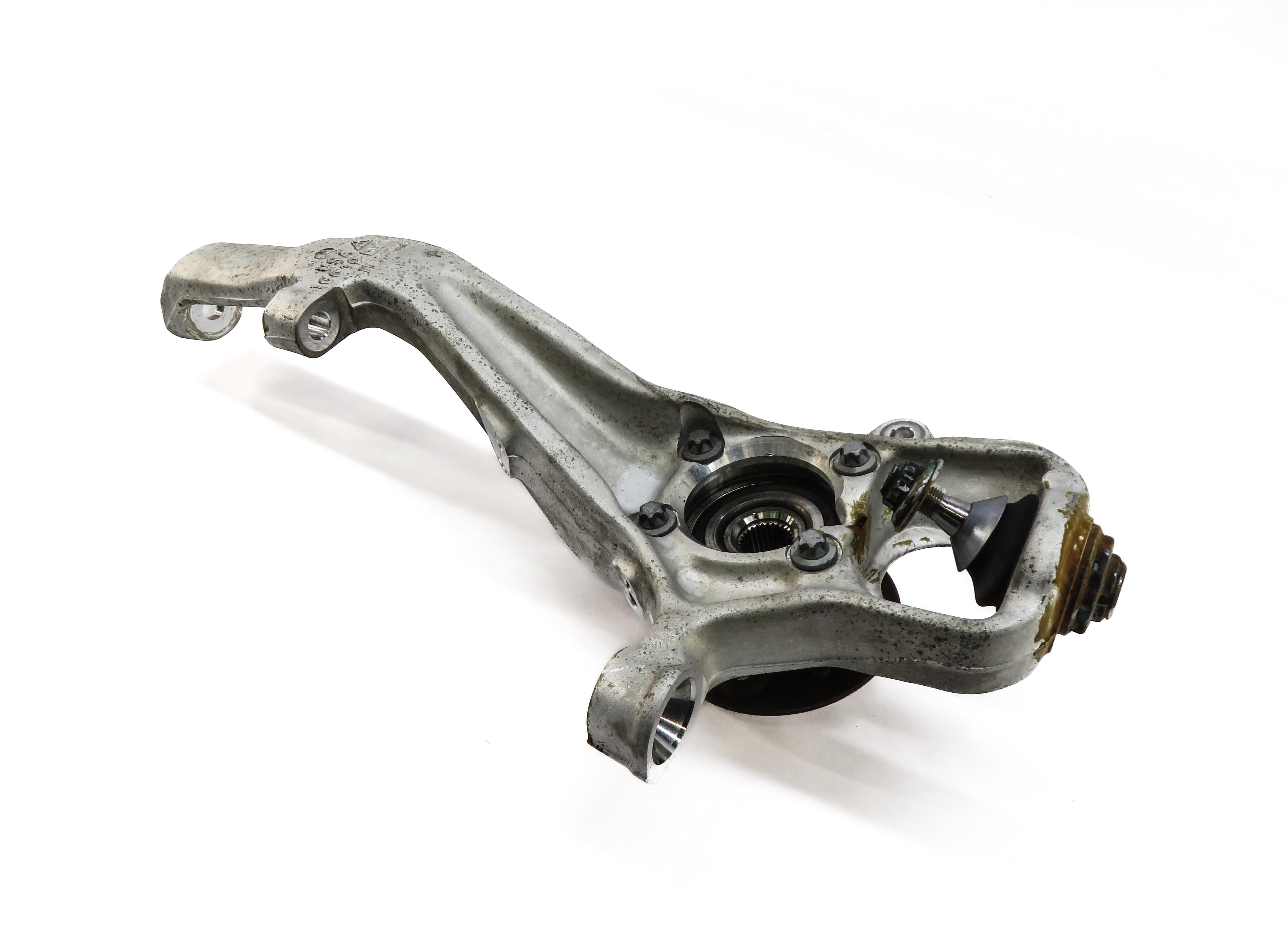 12-19 MERCEDES GL350 GL550 ML350 ML550 (W166 X166) RIGHT FRONT SPINDLE KNUCKLE — exact item pictured