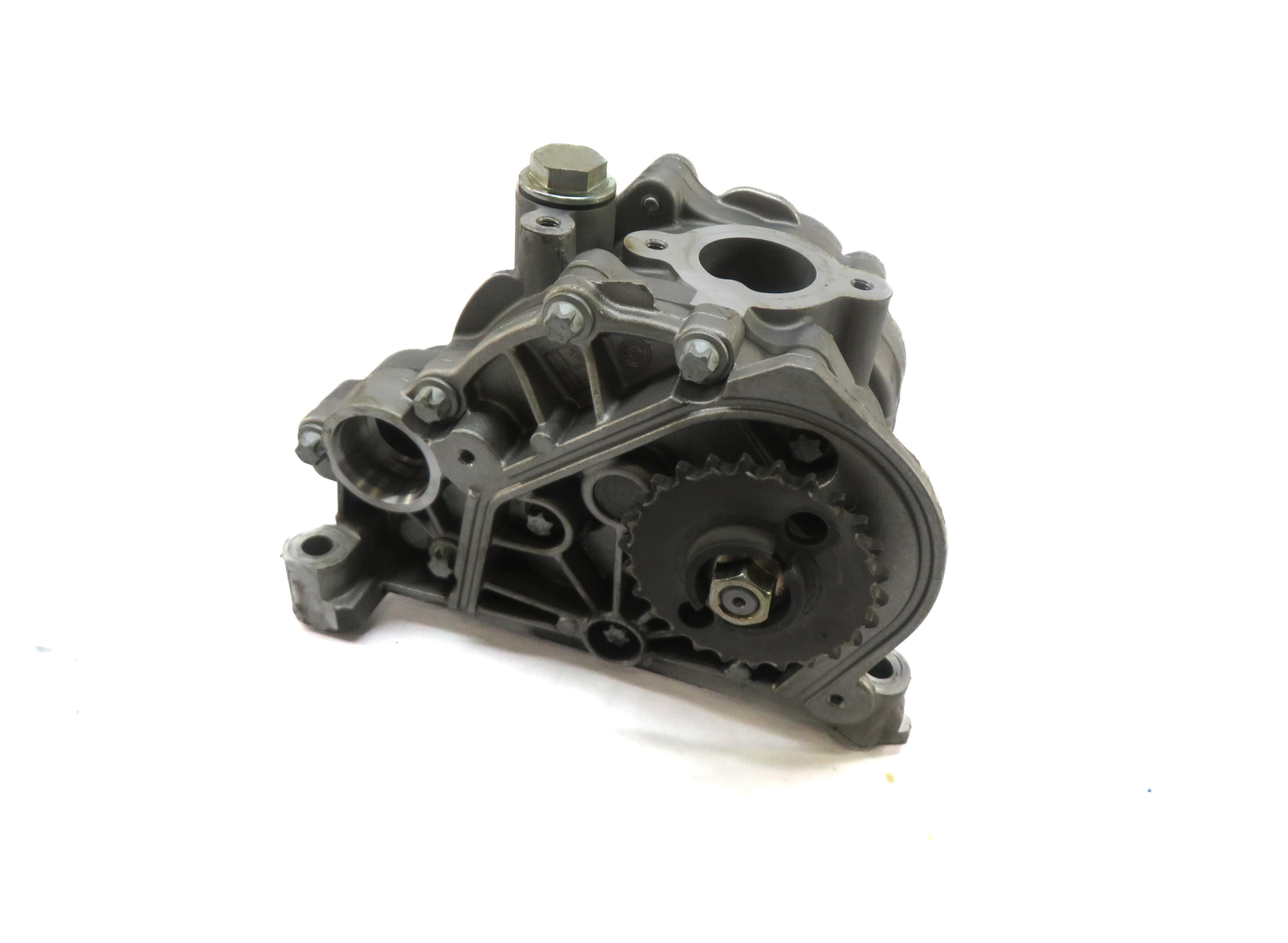 2006 PORSCHE CAYENNE (955) M48 4.5T 4.5L TURBO ENGINE OIL PUMP 948107010 — exact item pictured