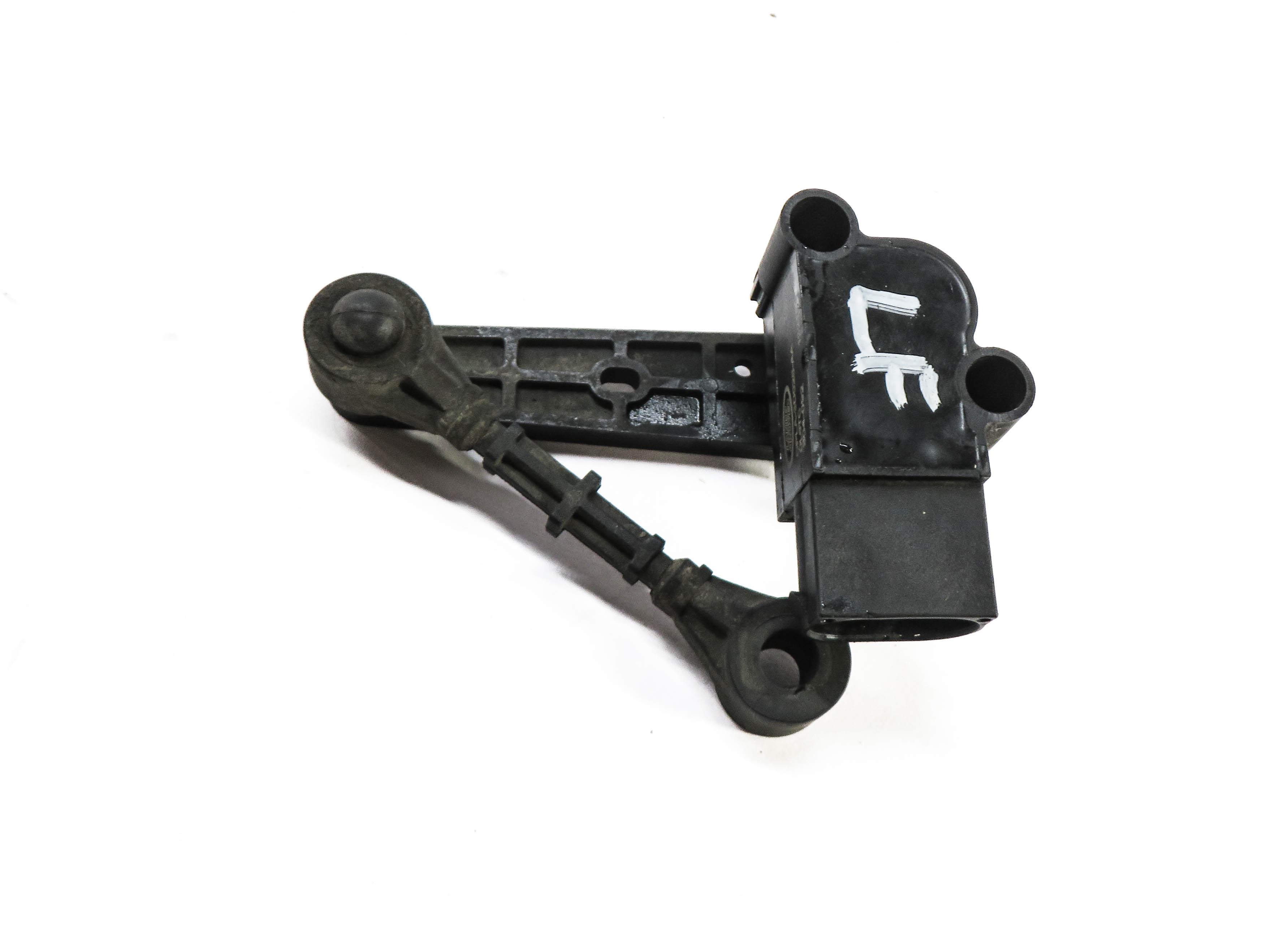 2014 RANGE ROVER SPORT (L494) LEFT FRONT SUSPENSION HEIGHT LEVEL SENSOR — exact item pictured