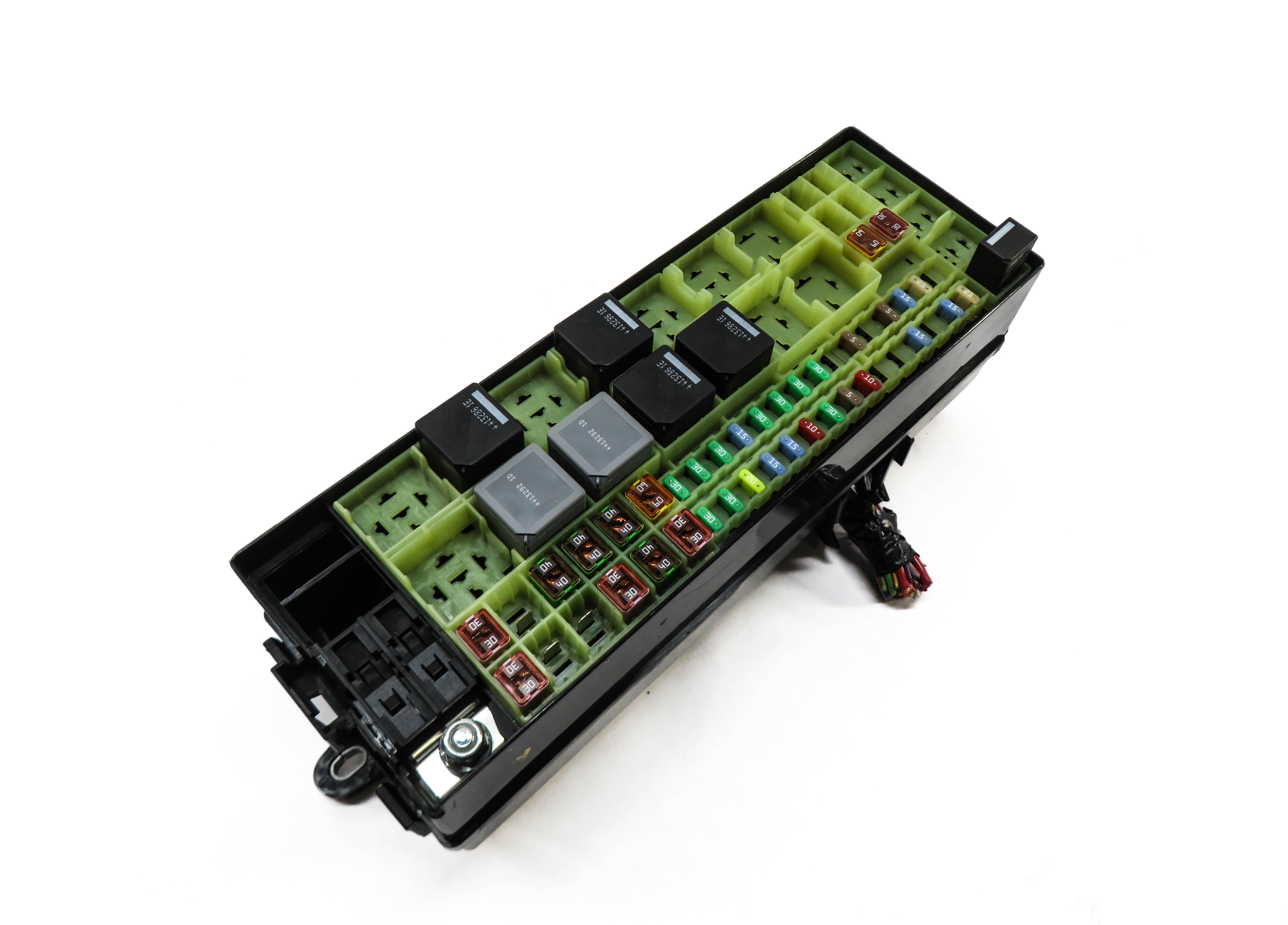 2014 RANGE ROVER SPORT (L494) INTERIOR FUSE BOX — exact item pictured
