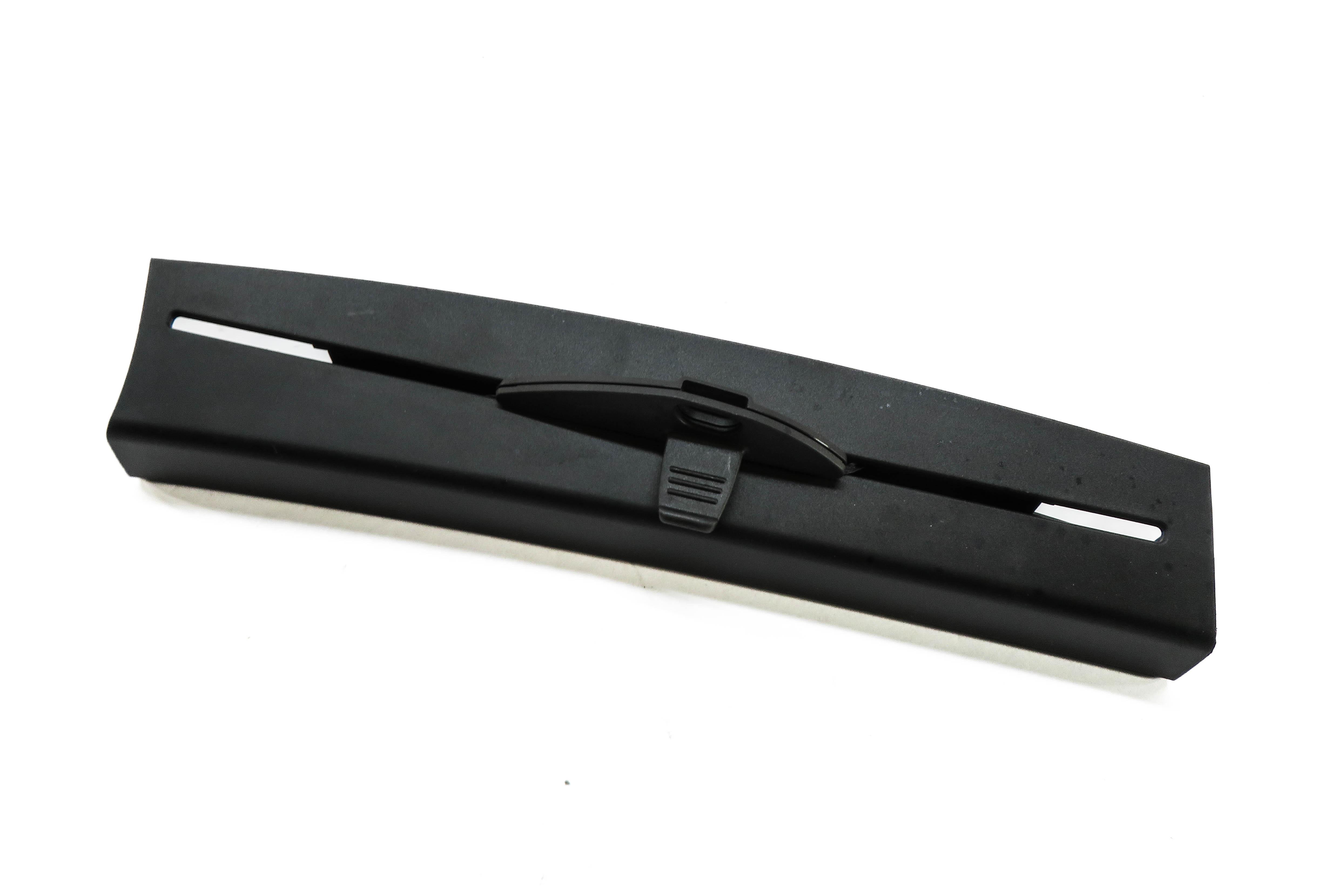 11-16 BMW 528i 535i 550i M5 ///M (F10) LEFT REAR DOOR VENT WINDOW PRIVACY SHADE — exact item pictured