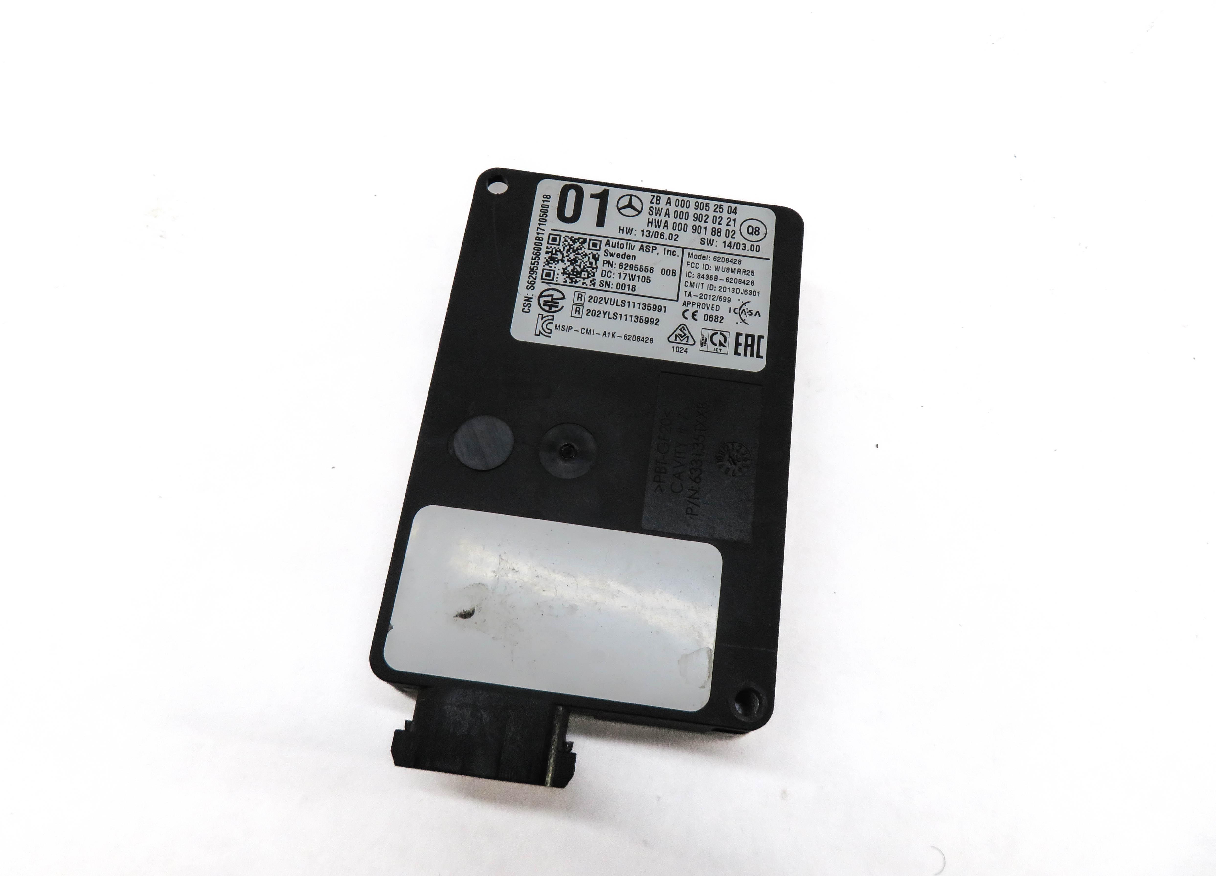 2017 MERCEDES GLC300 (X253) BLIND SPOT RADAR SENSOR MODULE — exact item pictured