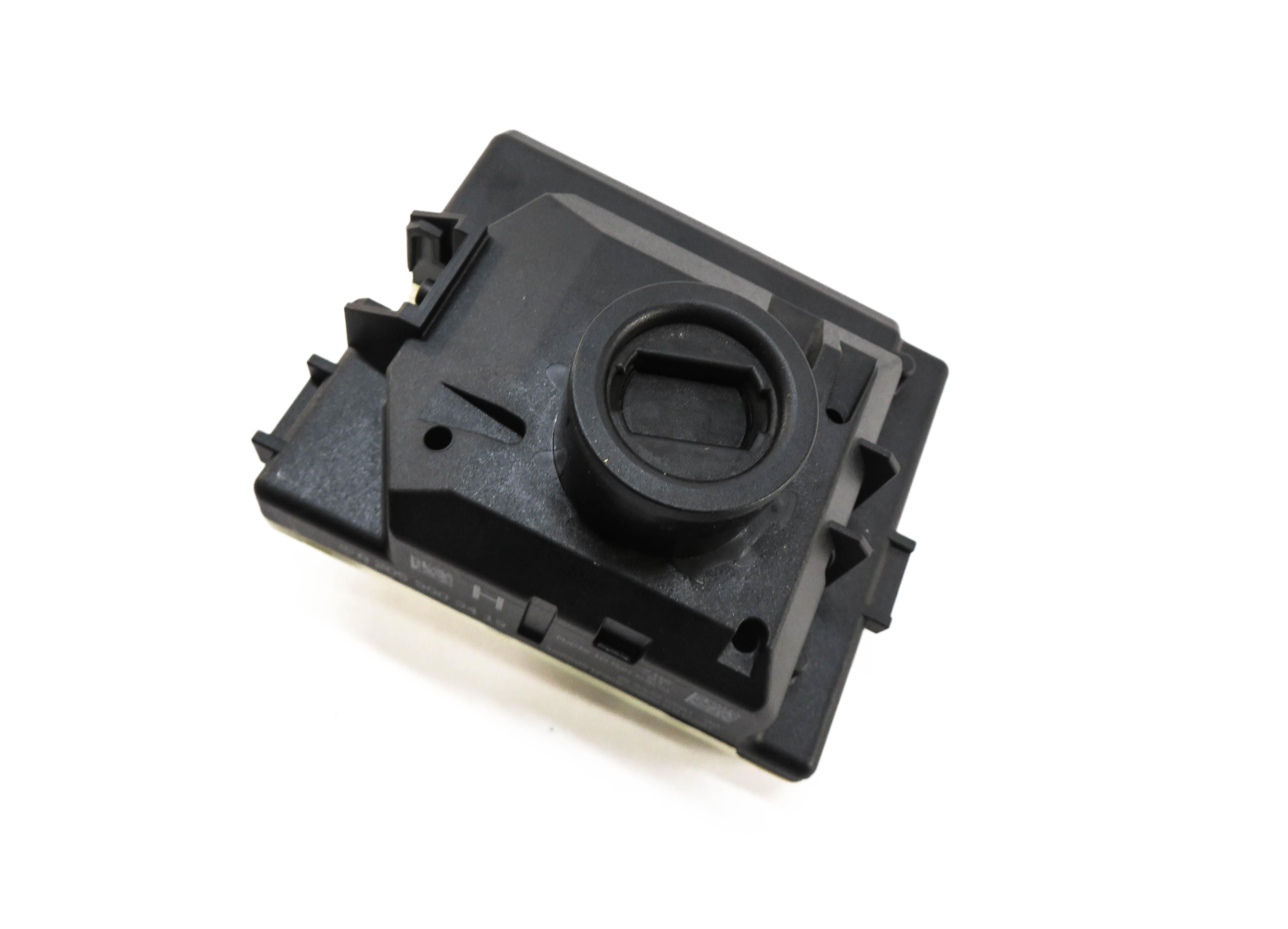 2017 MERCEDES GLC300 (X253) IGNITION SWITCH MODULE — exact item pictured