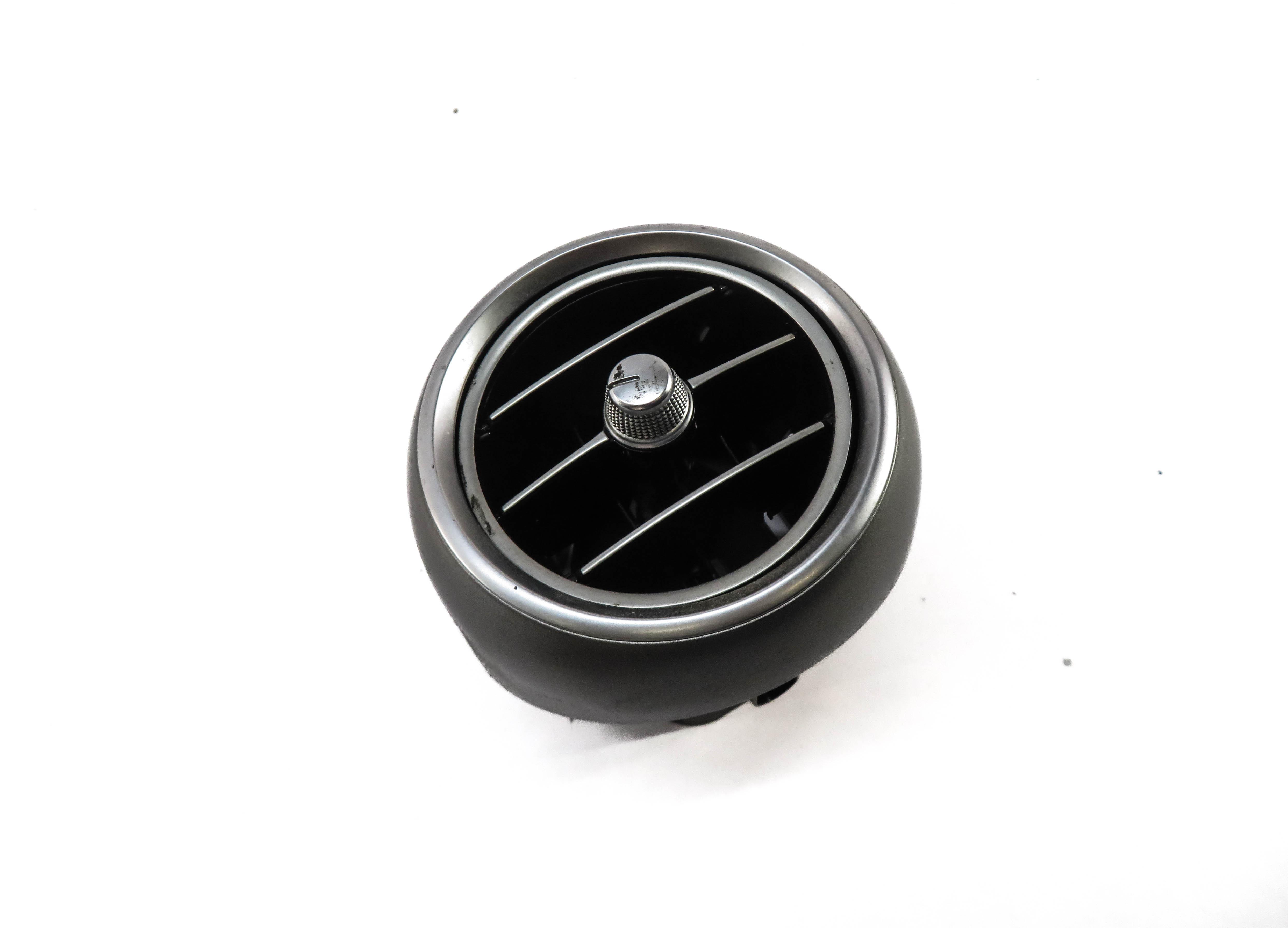 2017 MERCEDES GLC300 (X253) LEFT FRONT DRIVER DASH HEATER A/C AIR VENT — exact item pictured