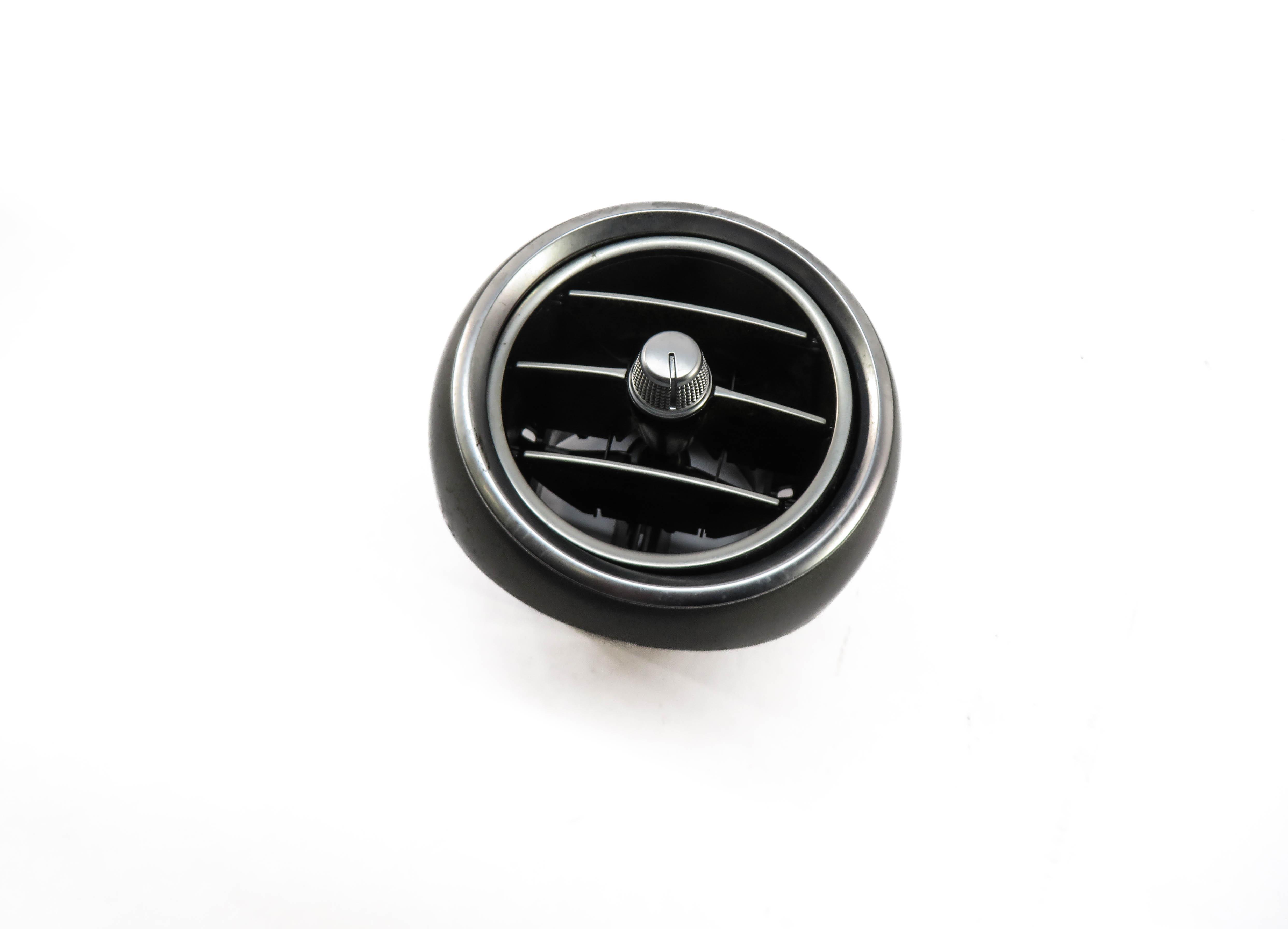 2017 MERCEDES GLC300 (X253) RIGHT FRONT PASSENGER DASH HEATER A/C AIR VENT — exact item pictured