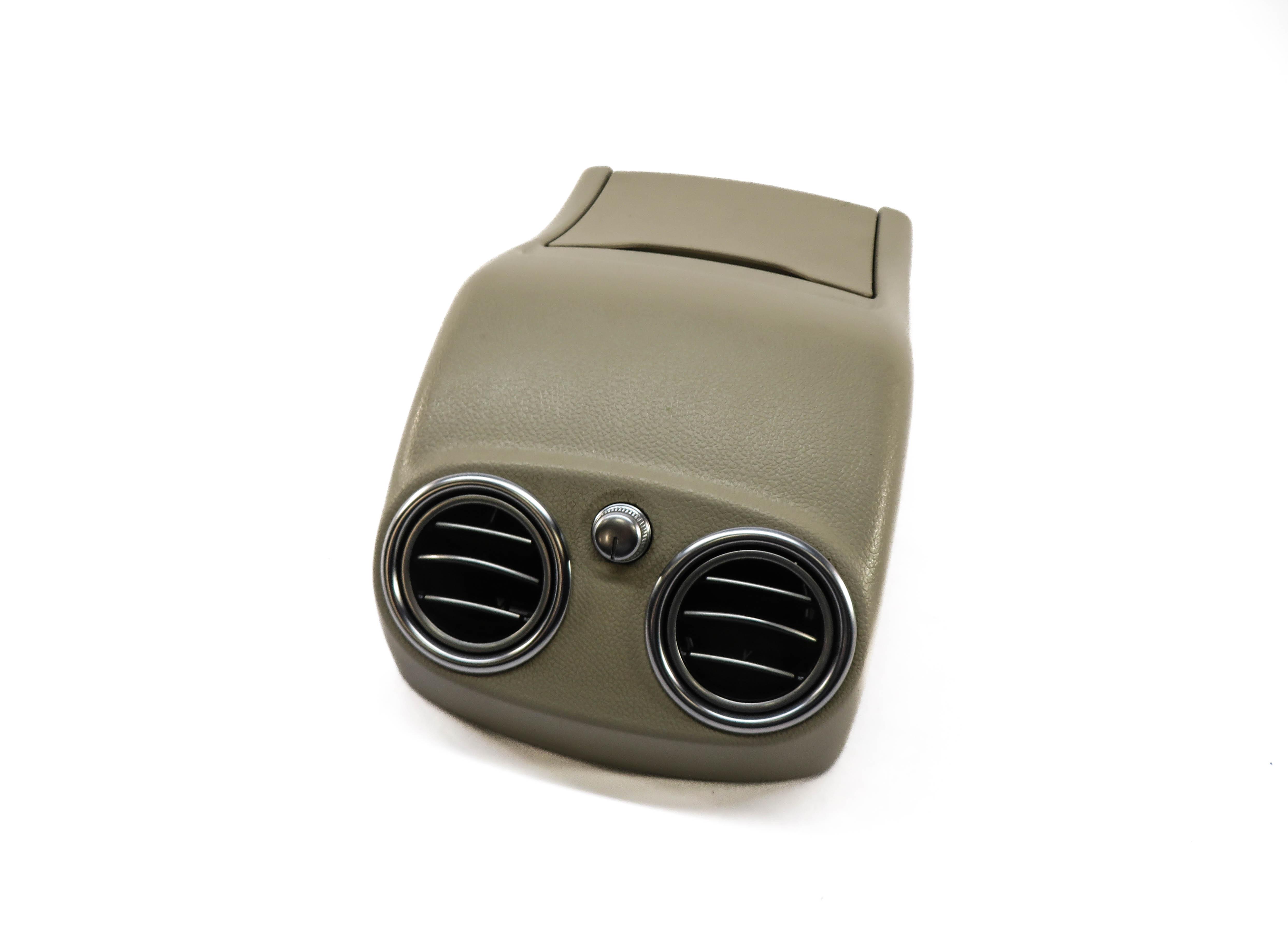 2017 MERCEDES GLC300 (X253) REAR CENTER CONSOLE w/ HEATER A/C AIR VENT (BEIGE) — exact item pictured