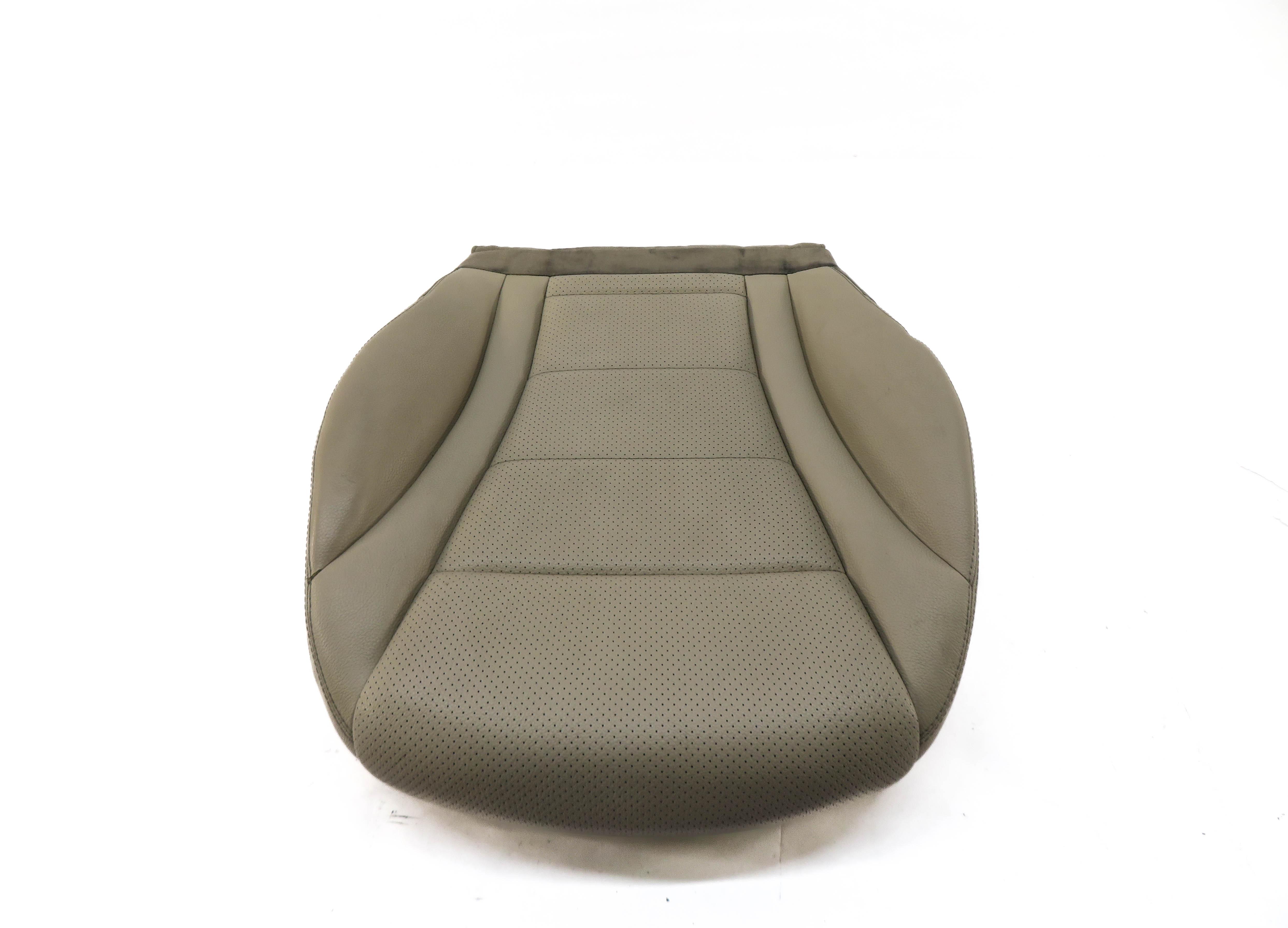 2017 MERCEDES GLC300 (X253) PASSENGER - LOWER BOTTOM SEAT CUSHION (BEIGE) — exact item pictured