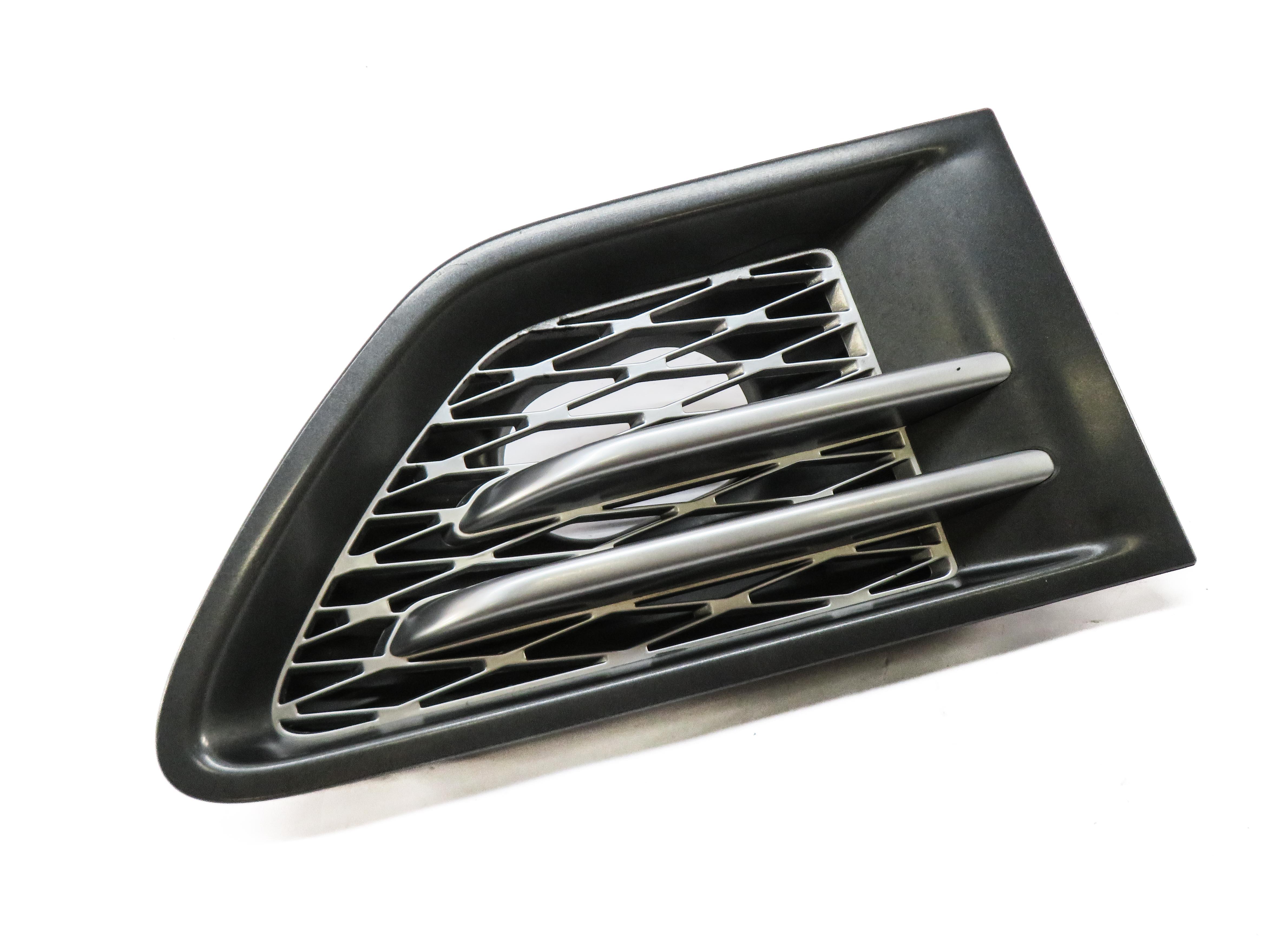2011 RANGE ROVER SPORT (L320) RIGHT FRONT PASSENGER FENDER GRILLE TRIM — exact item pictured