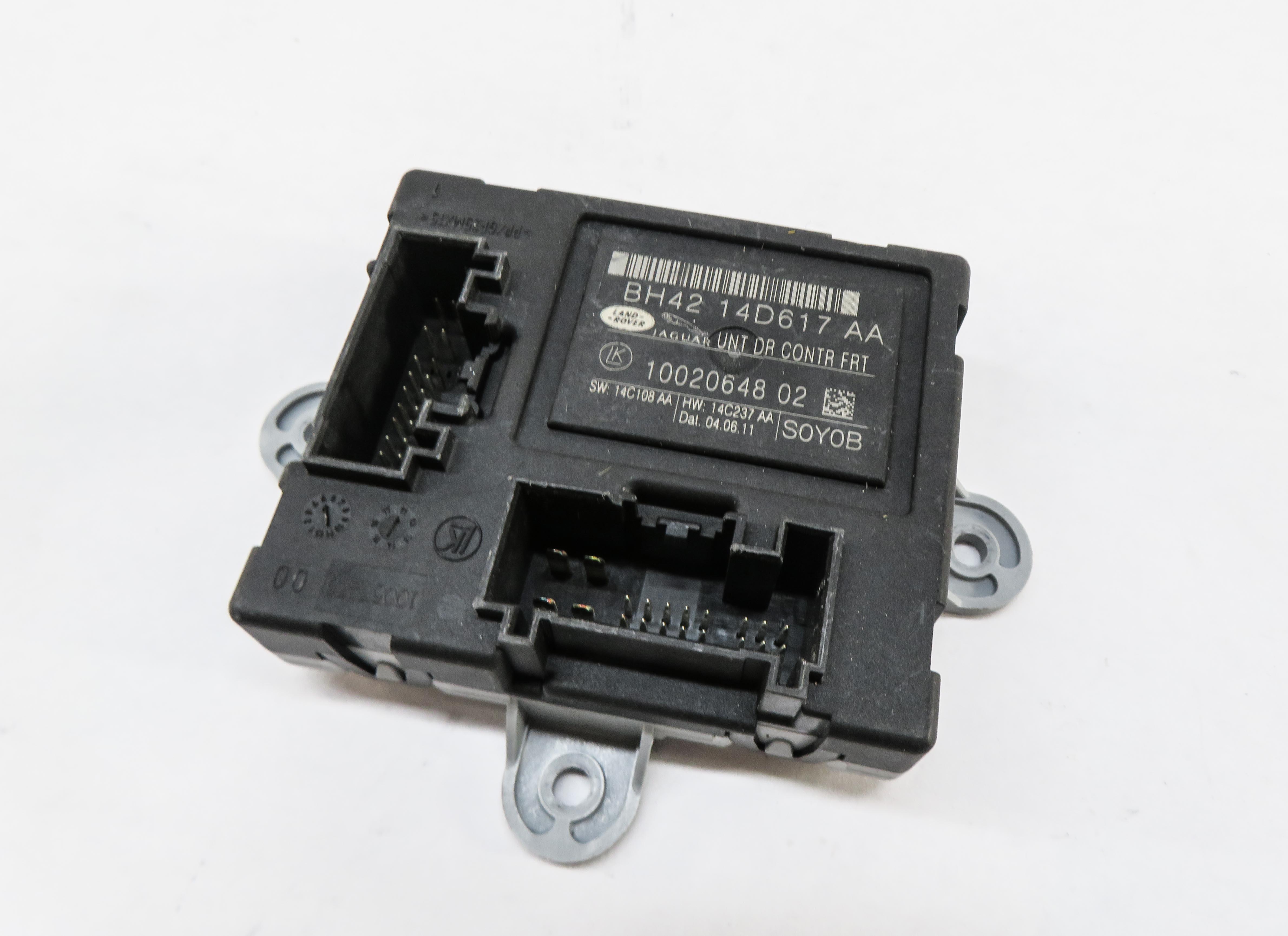 2010-2013 RANGE ROVER SPORT (L320) RIGHT FRONT PASSENGER DOOR CONTROL MODULE — exact item pictured