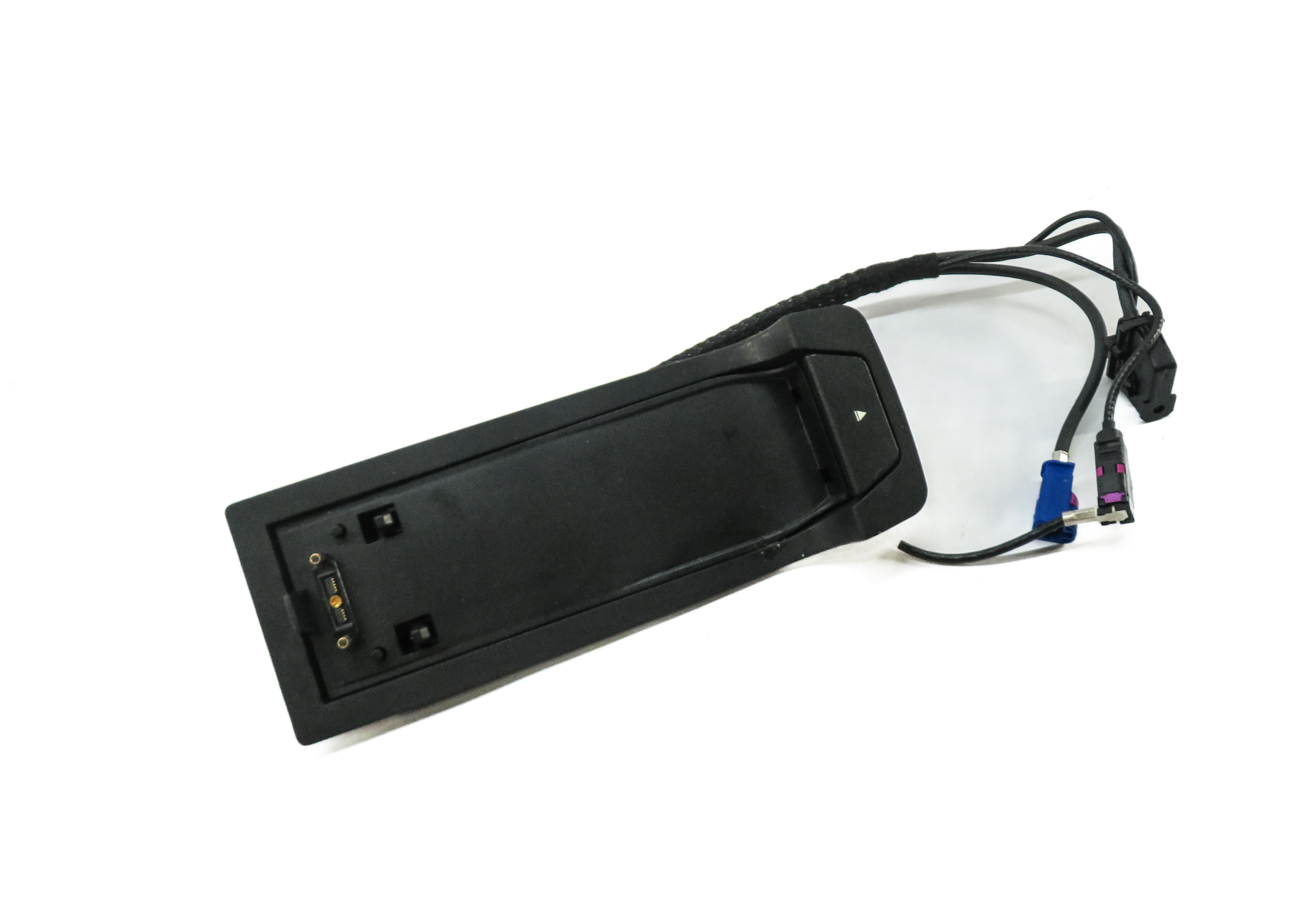 2014 BMW 335i (F30) FRONT CENTER CONSOLE CELL PHONE SNAP IN CRADLE — exact item pictured