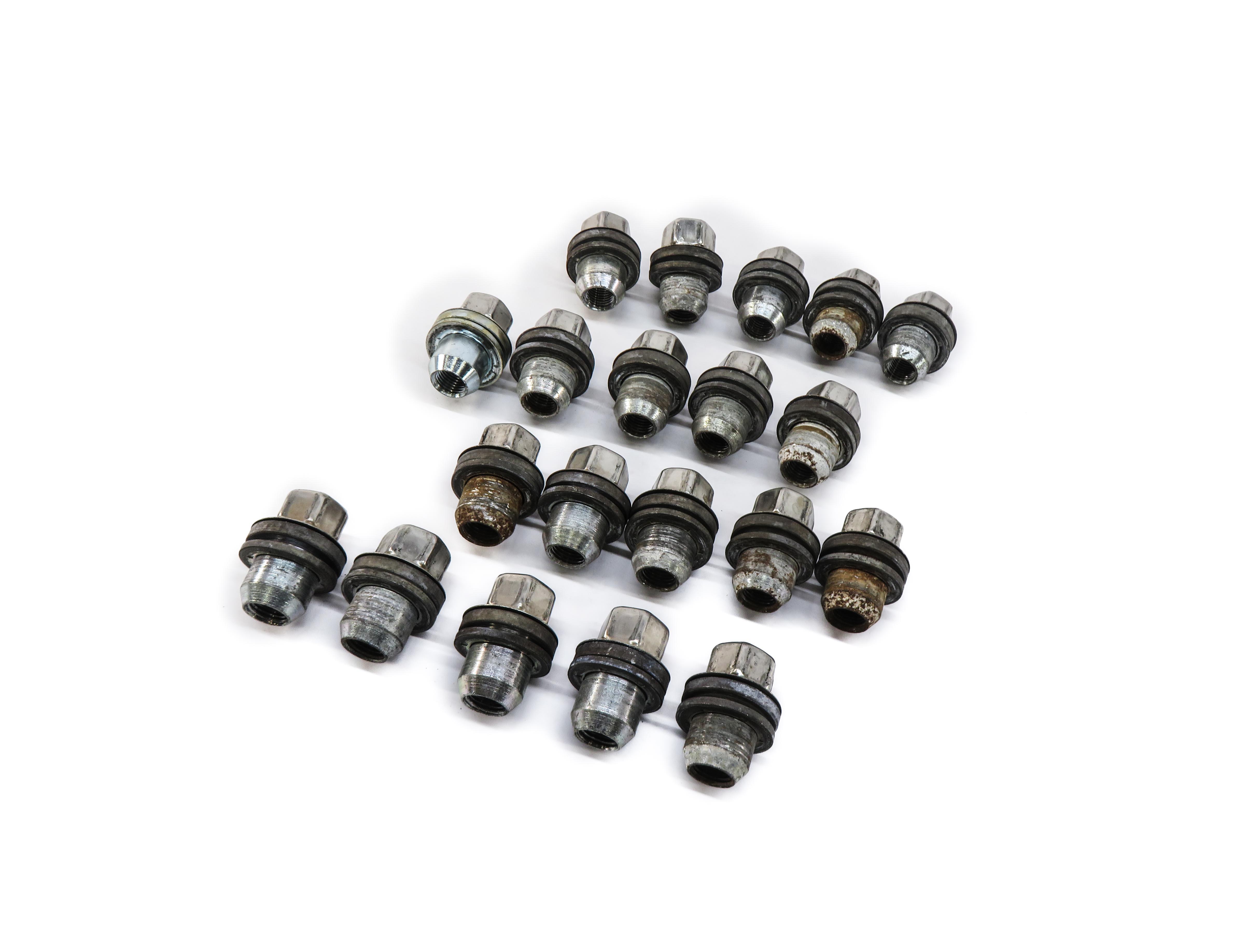 2005-2018 RANGE ROVER SPORT LR3 LR4 DISCOVERY WHEEL TIRE RIM LUG NUT SET-20 — exact item pictured
