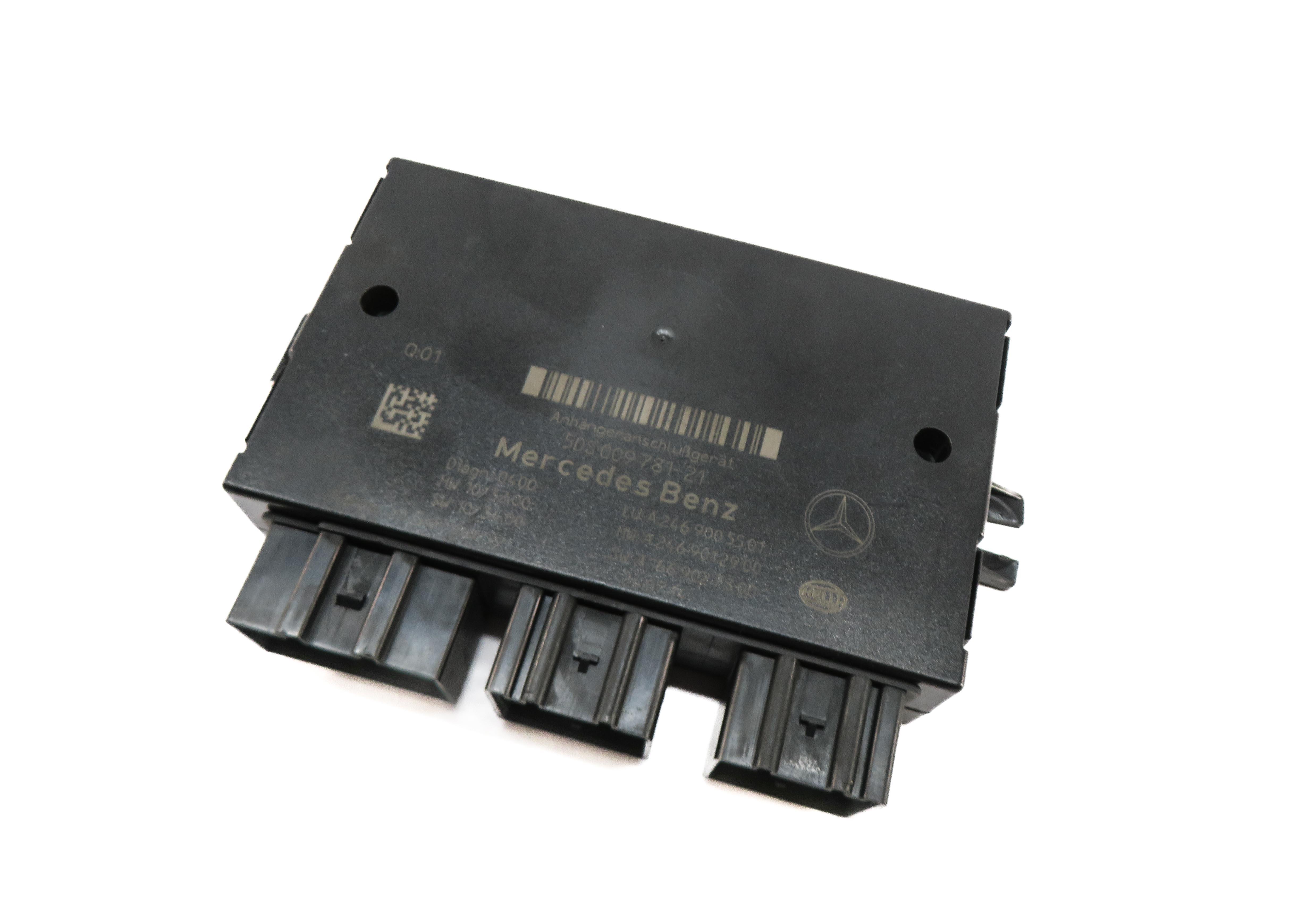 12-17 MERCEDES B250 G550 GL350 GL550 ML350 ML550 (W166 W246 X166) TOWING MODULE — exact item pictured